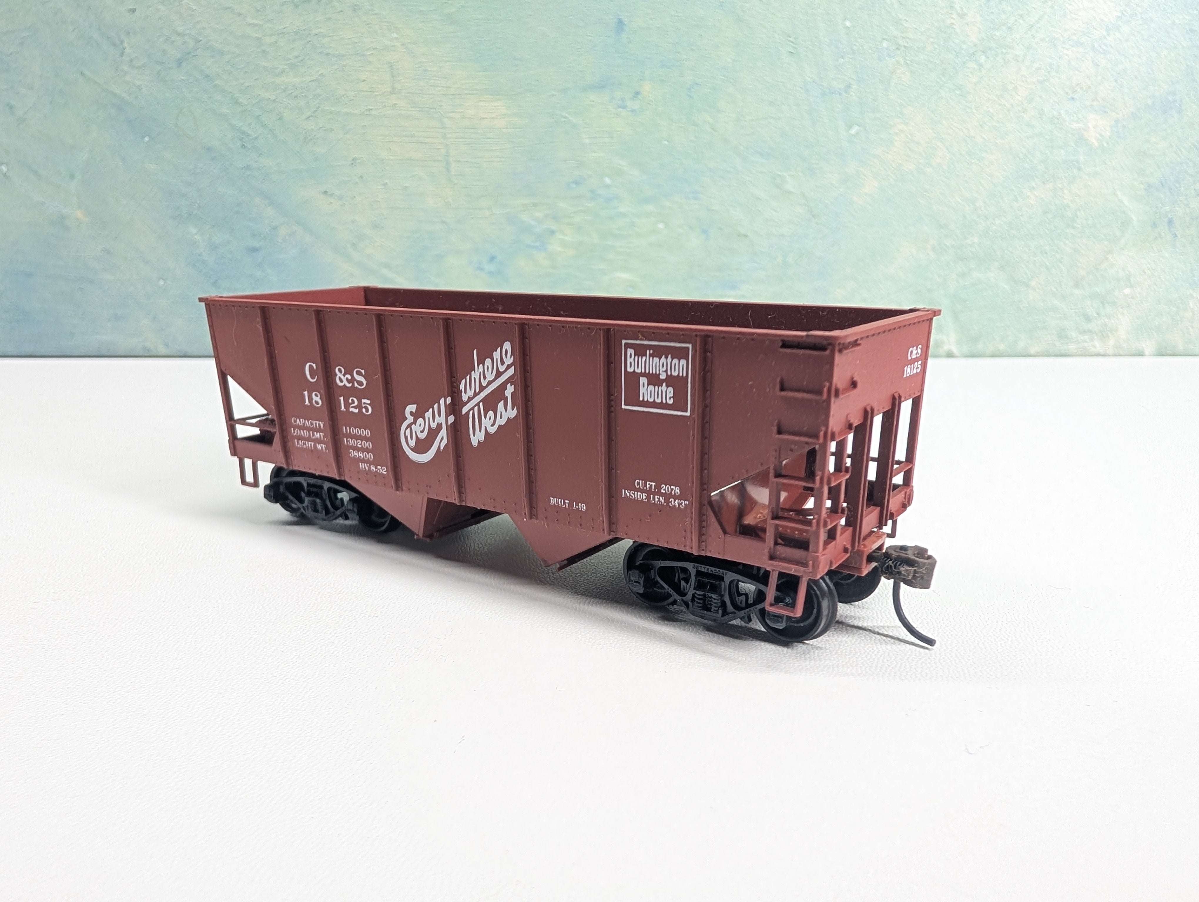 USED Accurail HO Scale 55 Ton 2 Bay Hopper Burlington C&S #18125