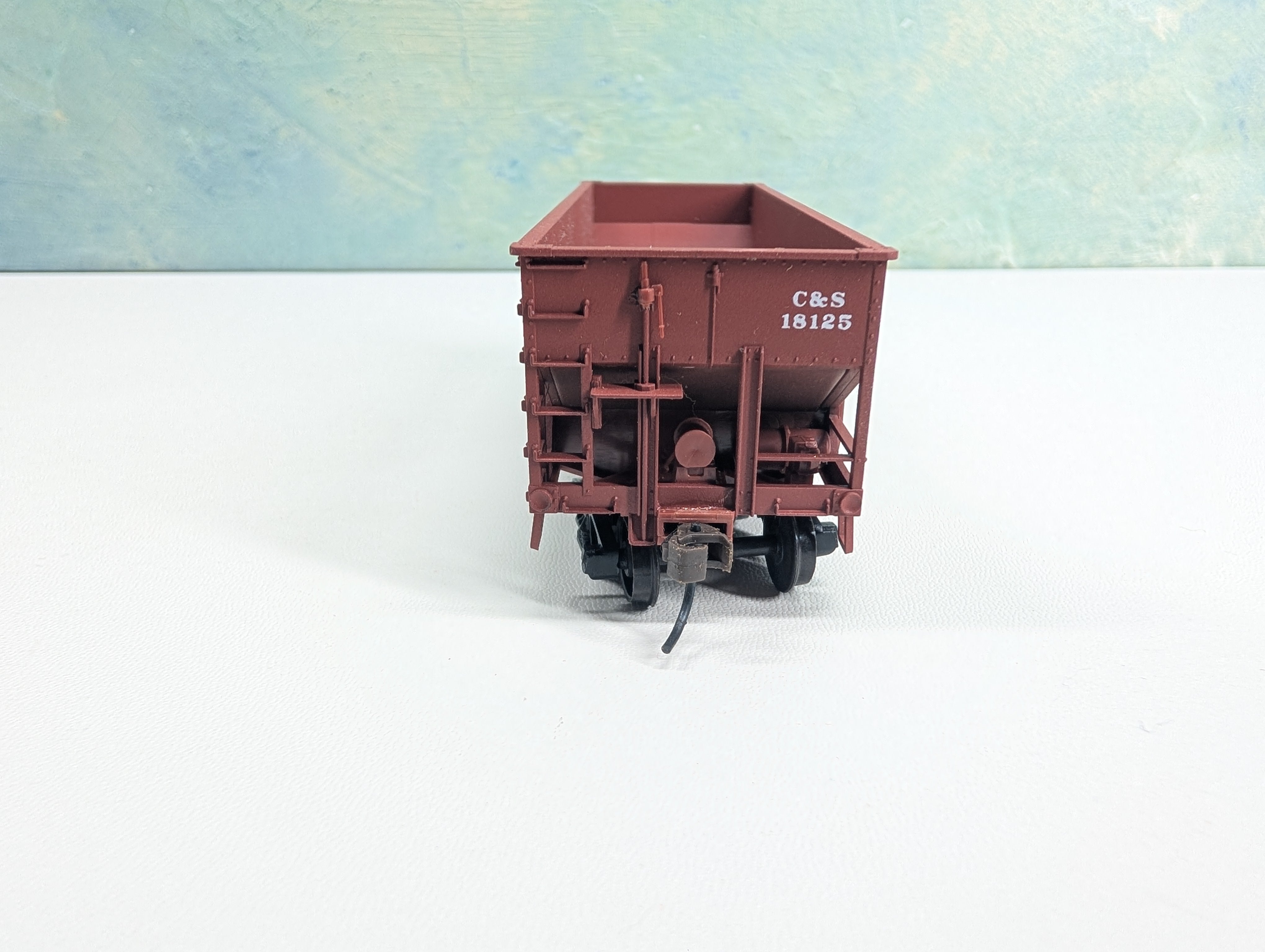 USED Accurail HO Scale 55 Ton 2 Bay Hopper Burlington C&S #18125