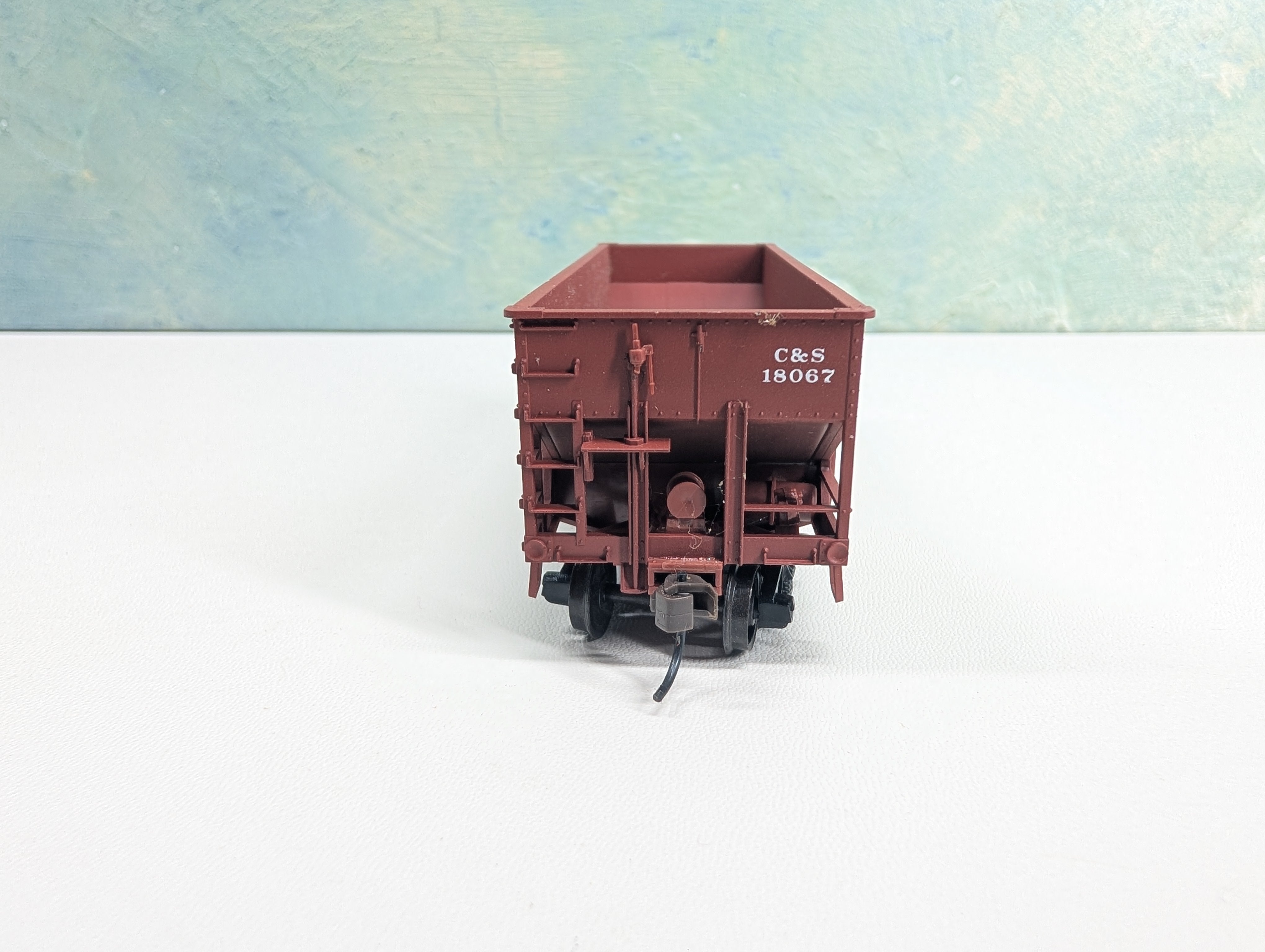 USED Accurail HO Scale 55 Ton 2 Bay Hopper Burlington C&S #18067