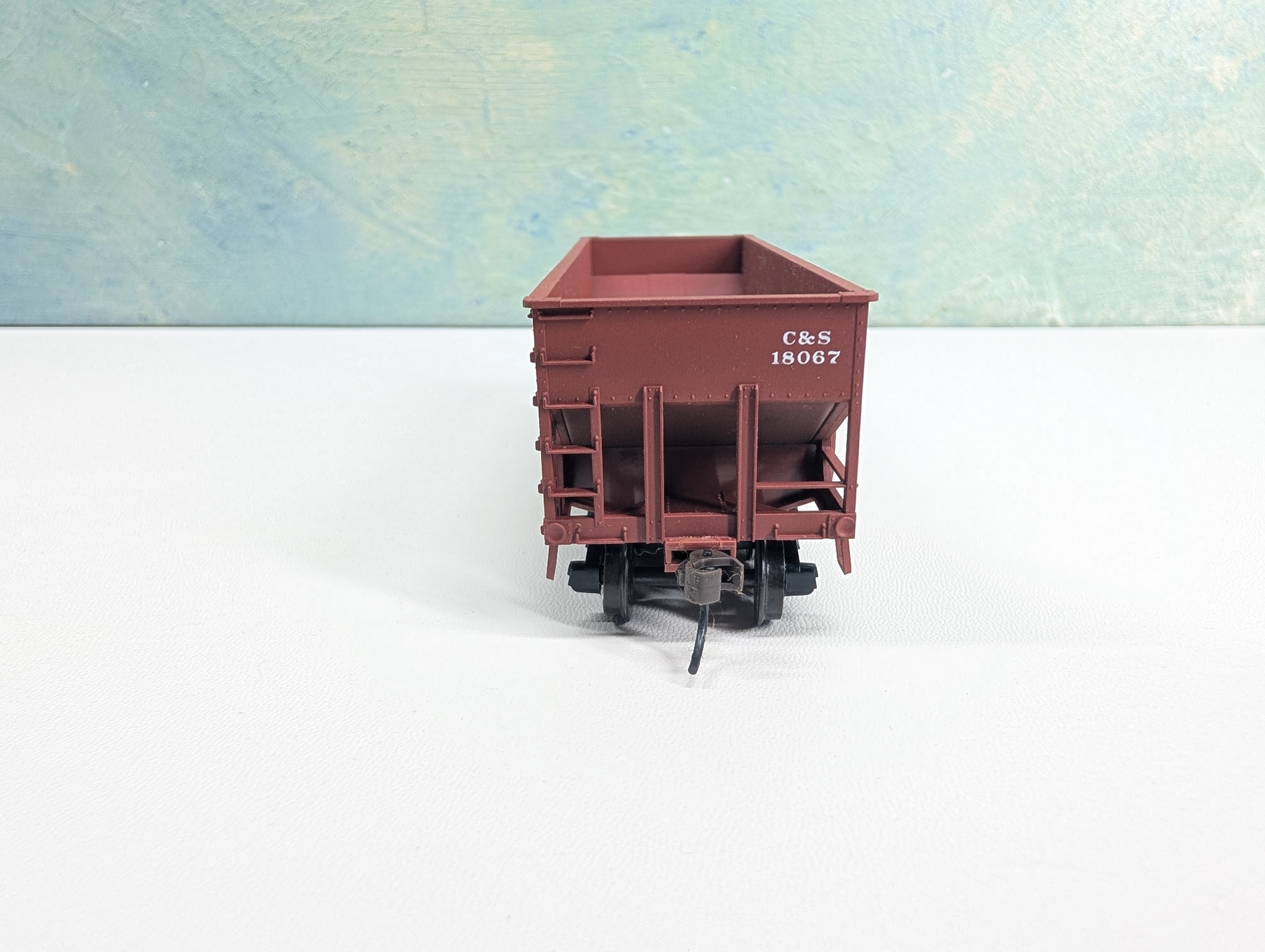 USED Accurail HO Scale 55 Ton 2 Bay Hopper Burlington C&S #18067