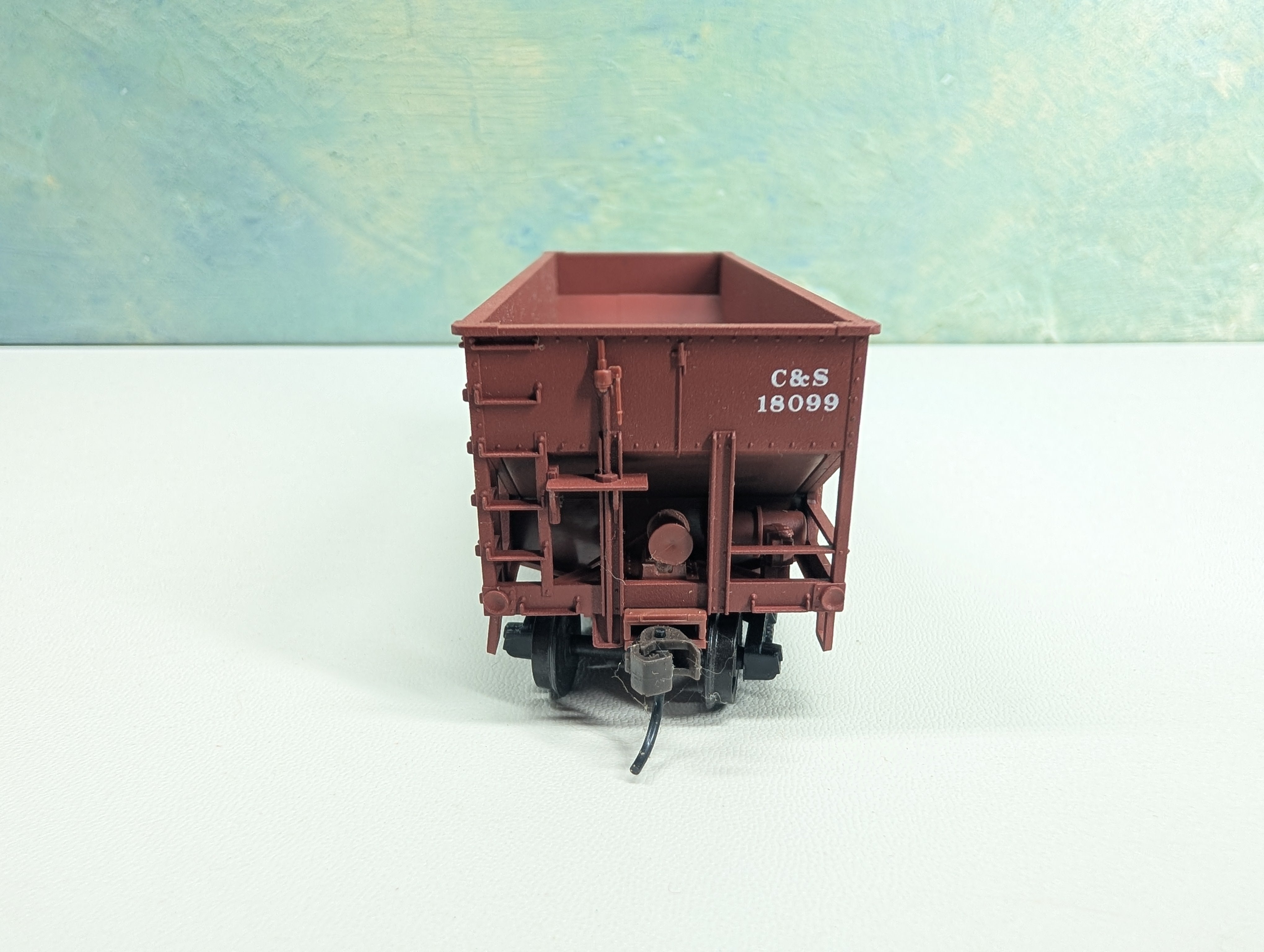 USED Accurail HO Scale 55 Ton 2 Bay Hopper Burlington C&S #18099
