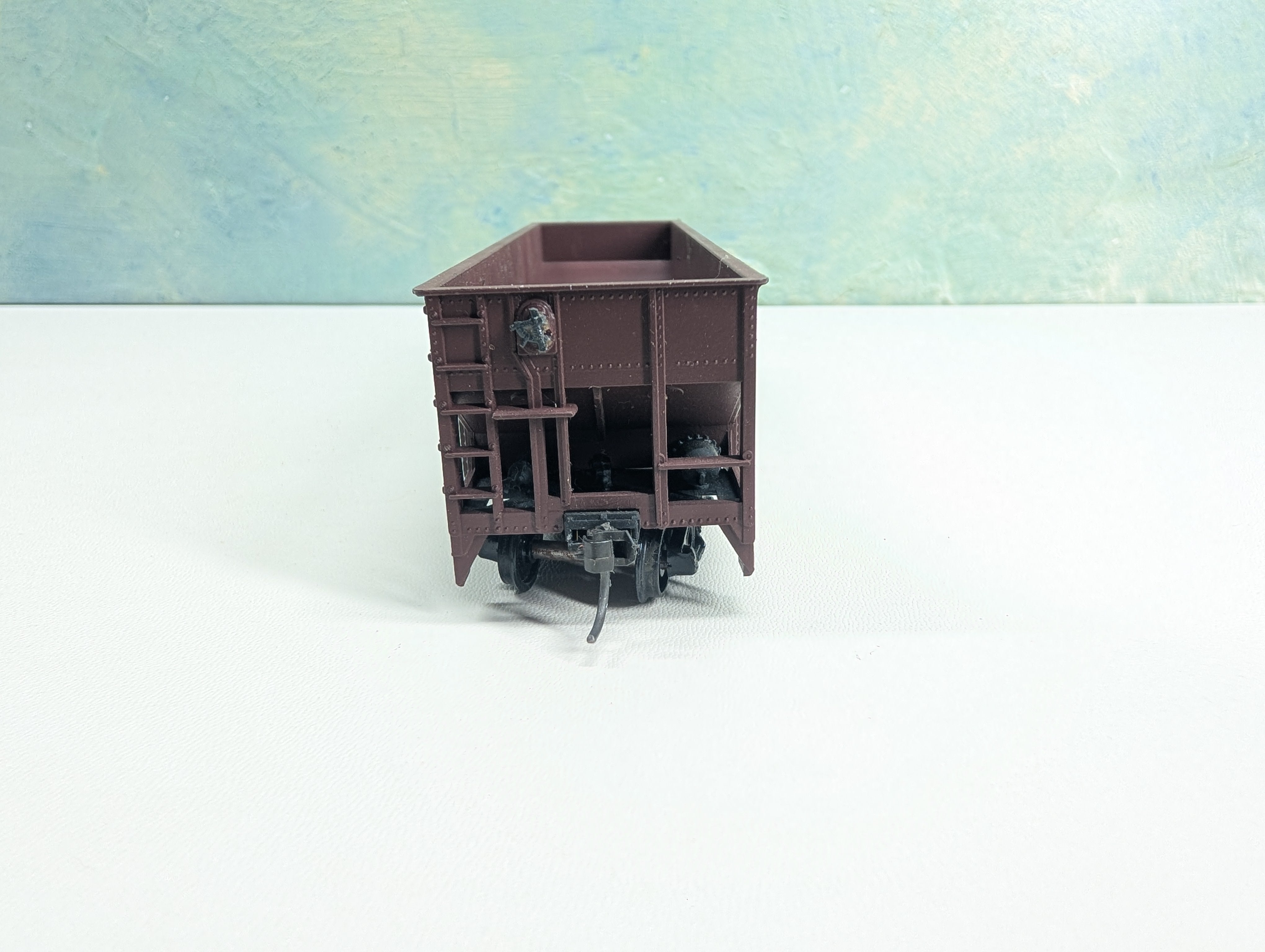 USED Roundhouse HO Scale 70 Ton 3 Bay Hopper Western Maryland WM #1596