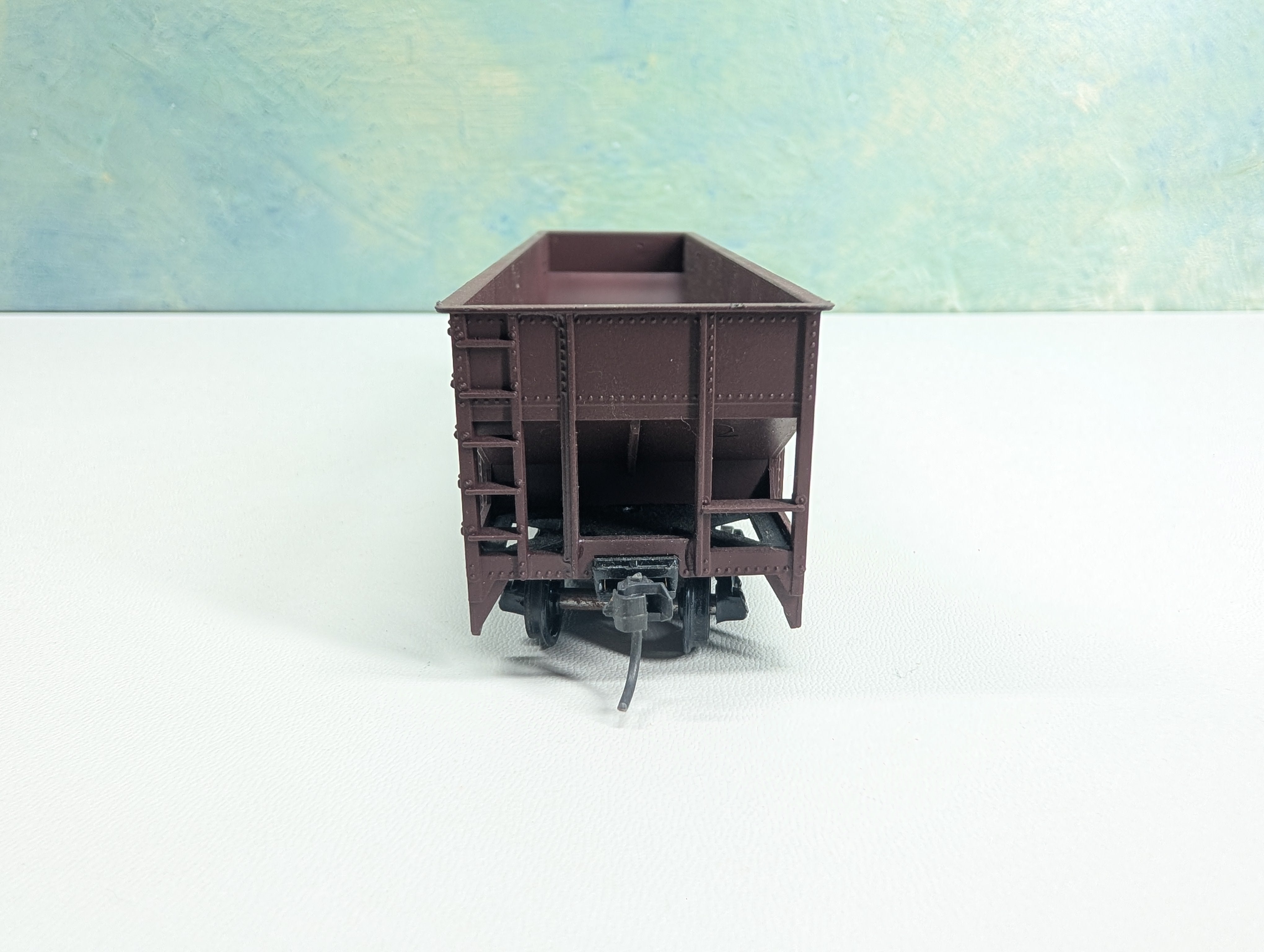 USED Roundhouse HO Scale 70 Ton 3 Bay Hopper Western Maryland WM #1596