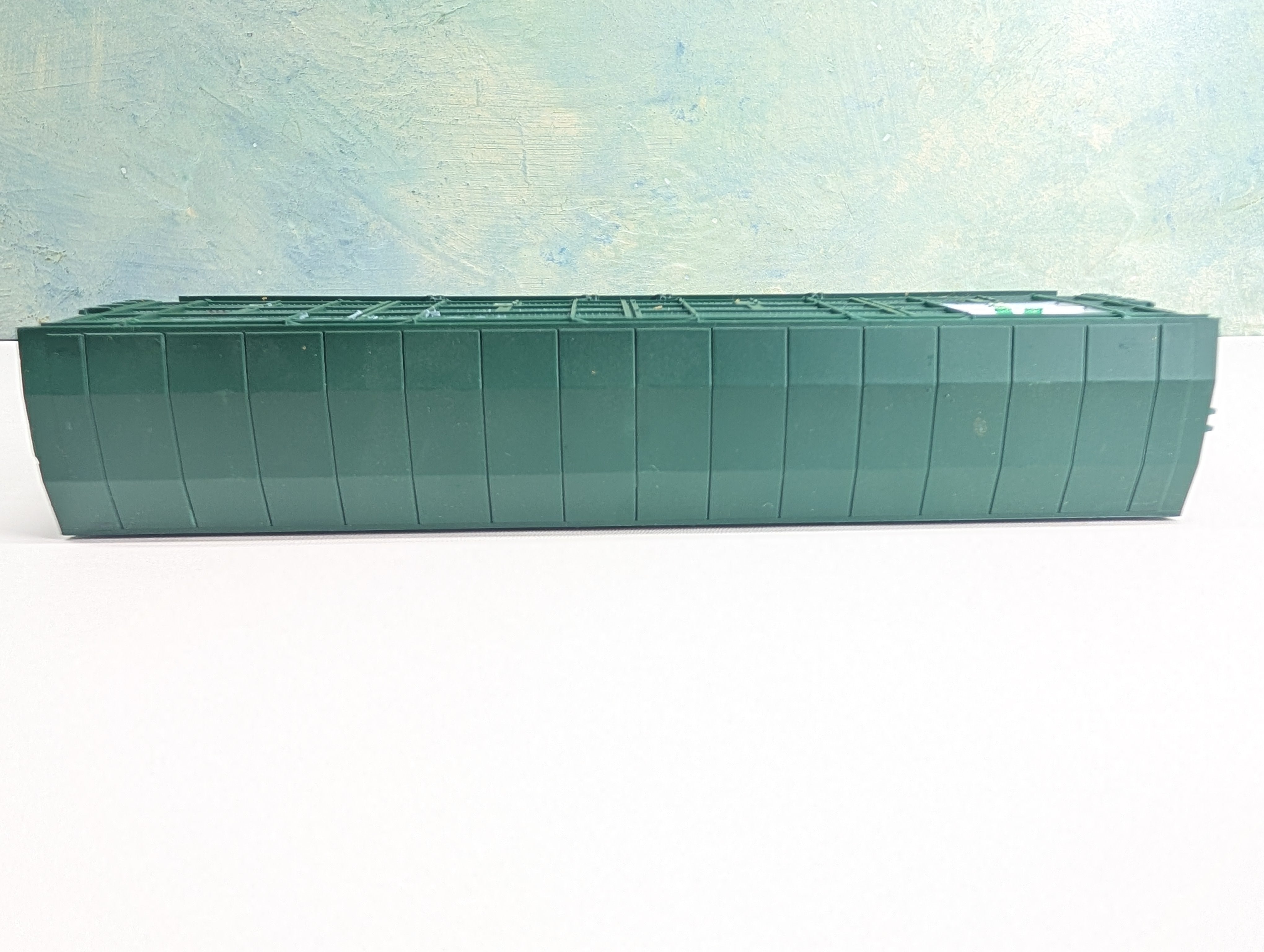 USED Life-Like HO Scale Thrall Door Box Car Weyerhaeuser LUNX #4687