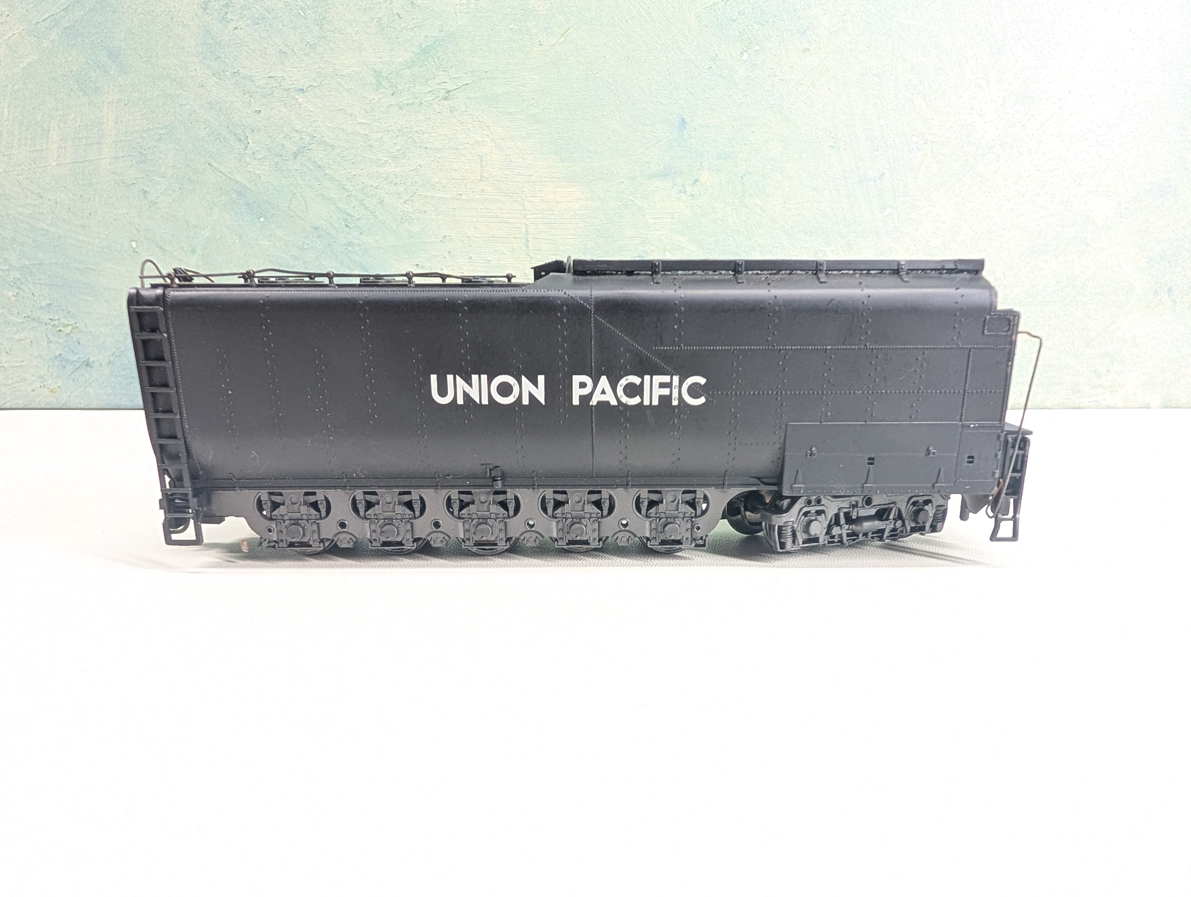 USED Rivarossi HO Scale Big Boy Tender Union Pacific #4000