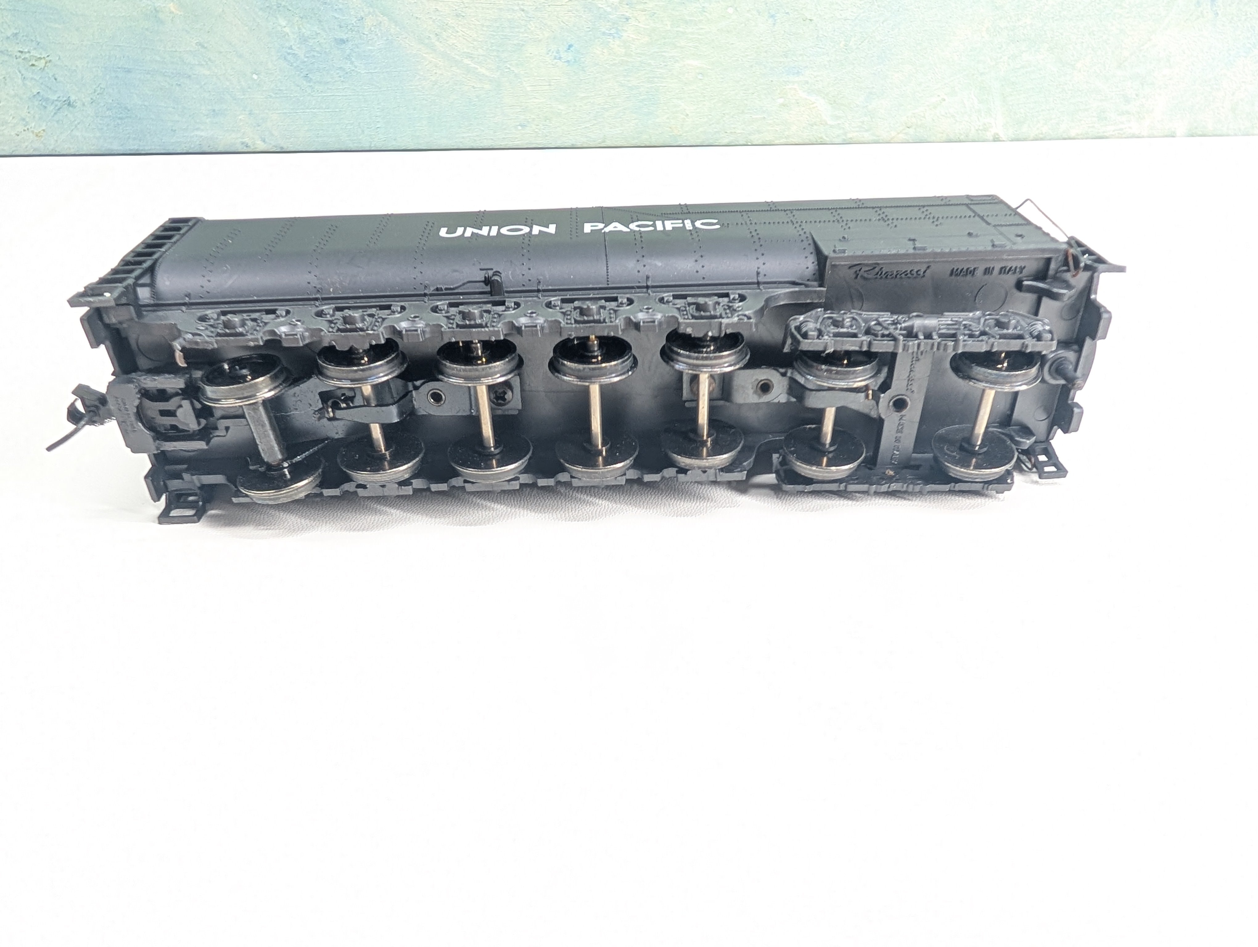 USED Rivarossi HO Scale Big Boy Tender Union Pacific #4000