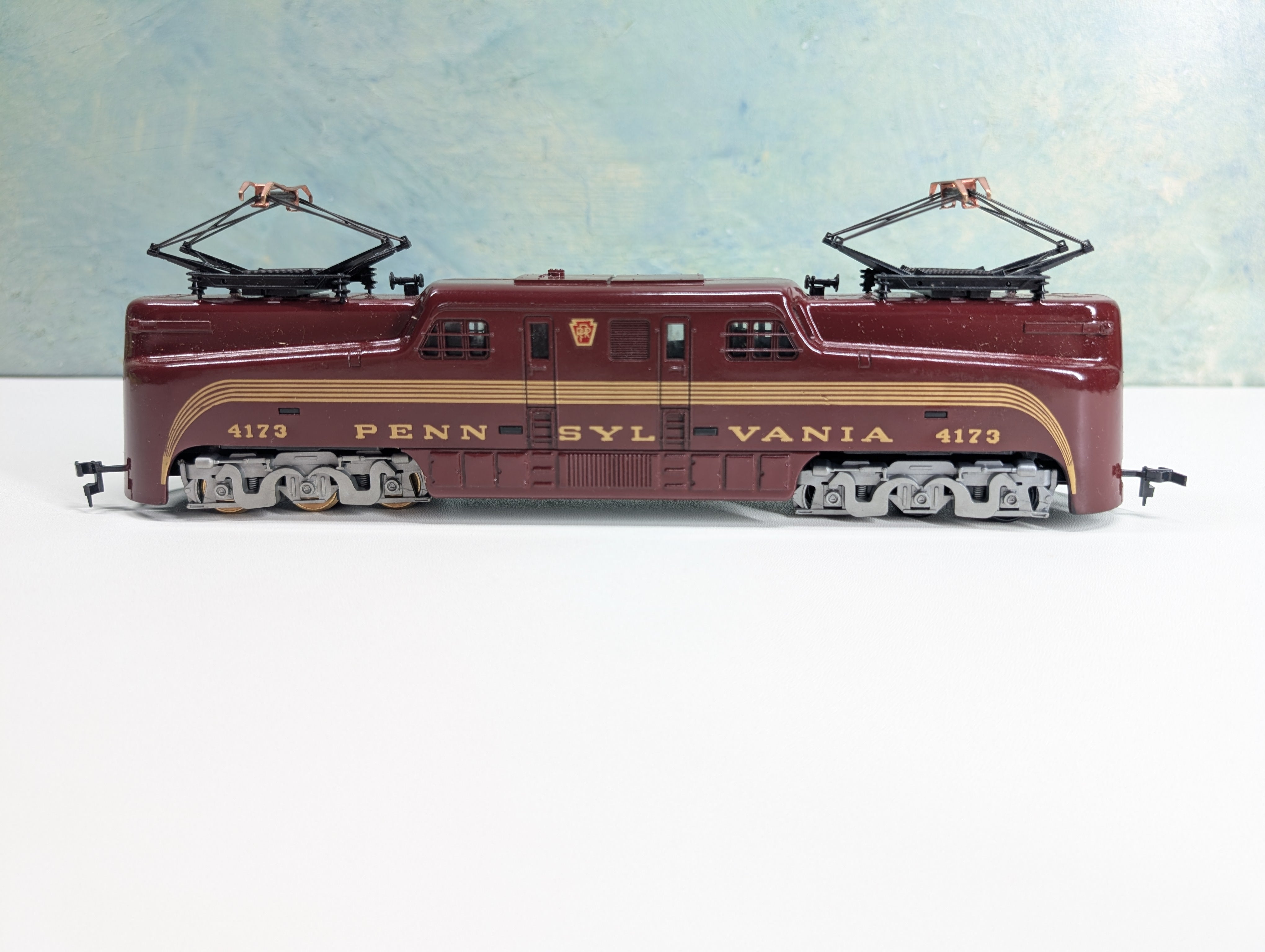 USED Tyco HO Scale GG1 Electric Locomotive Pennsylvania #4173 Parts/Repairs DC