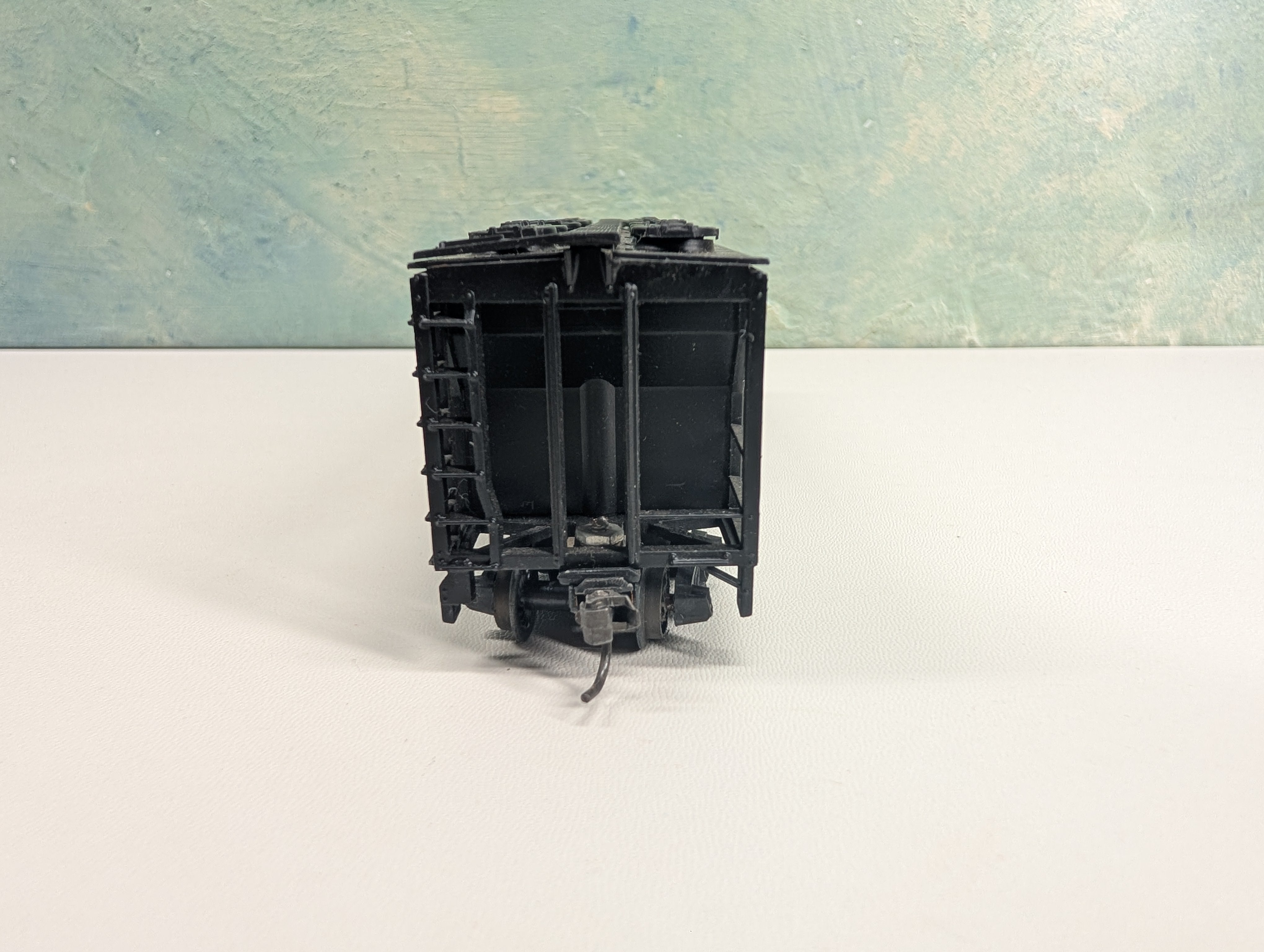 USED HO Scale 3 Bay Covered Hopper Wabash WAB #31212