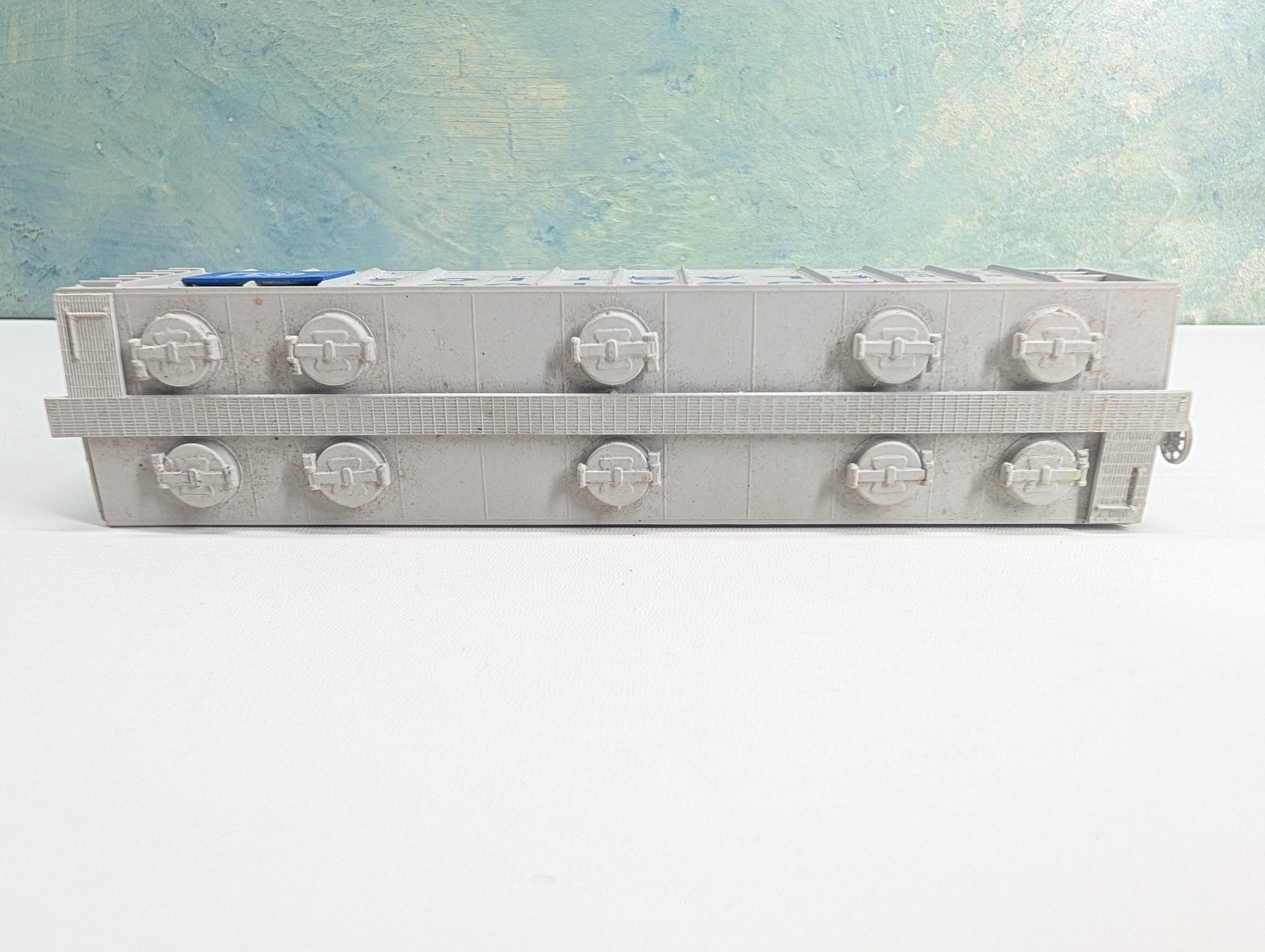 USED HO Scale 3 Bay Covered Hopper Naugatuck Plastics NAHX #15256
