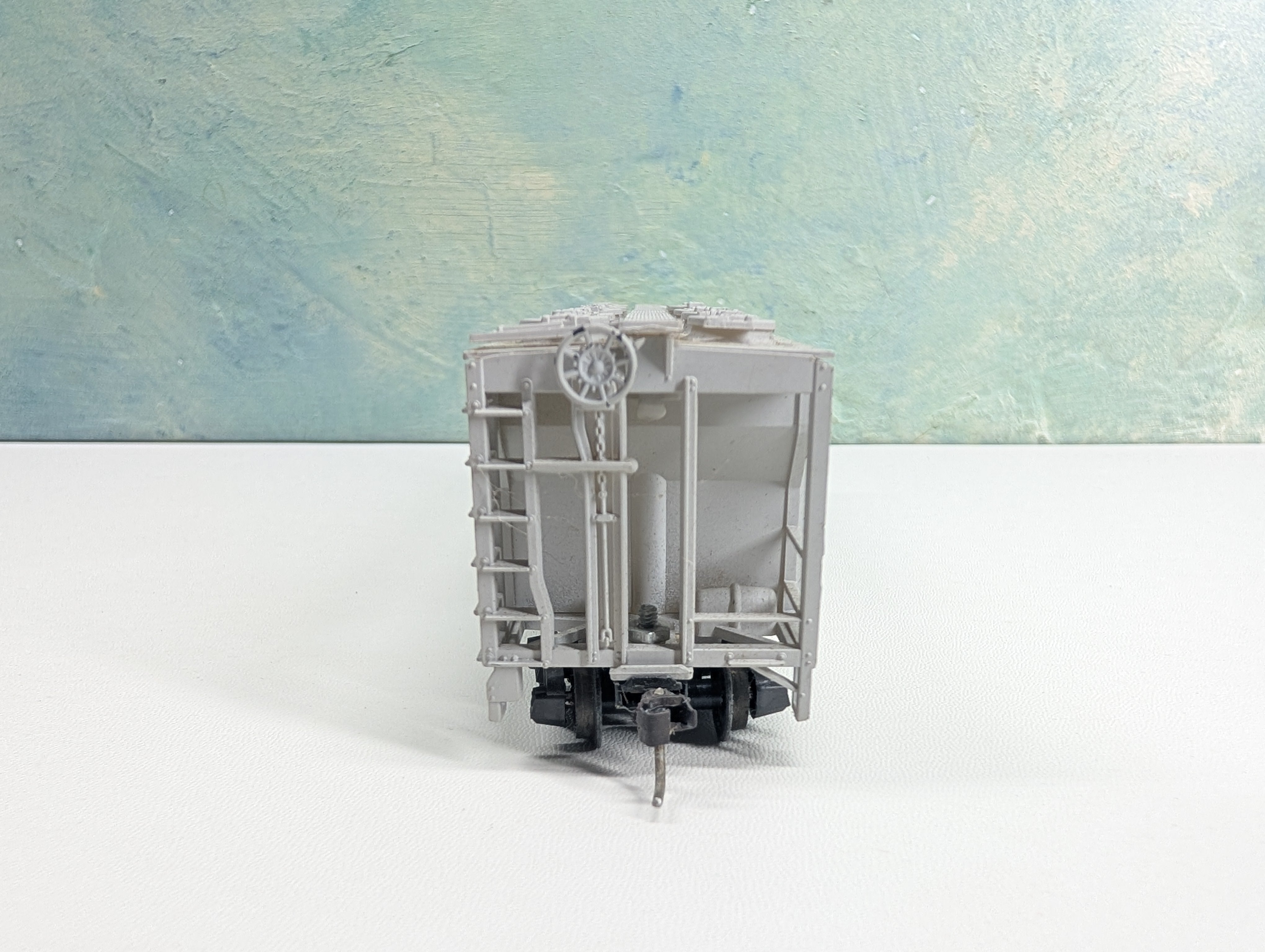 USED HO Scale 3 Bay Covered Hopper Elgin Joliet & Eastern EJ&E #5263