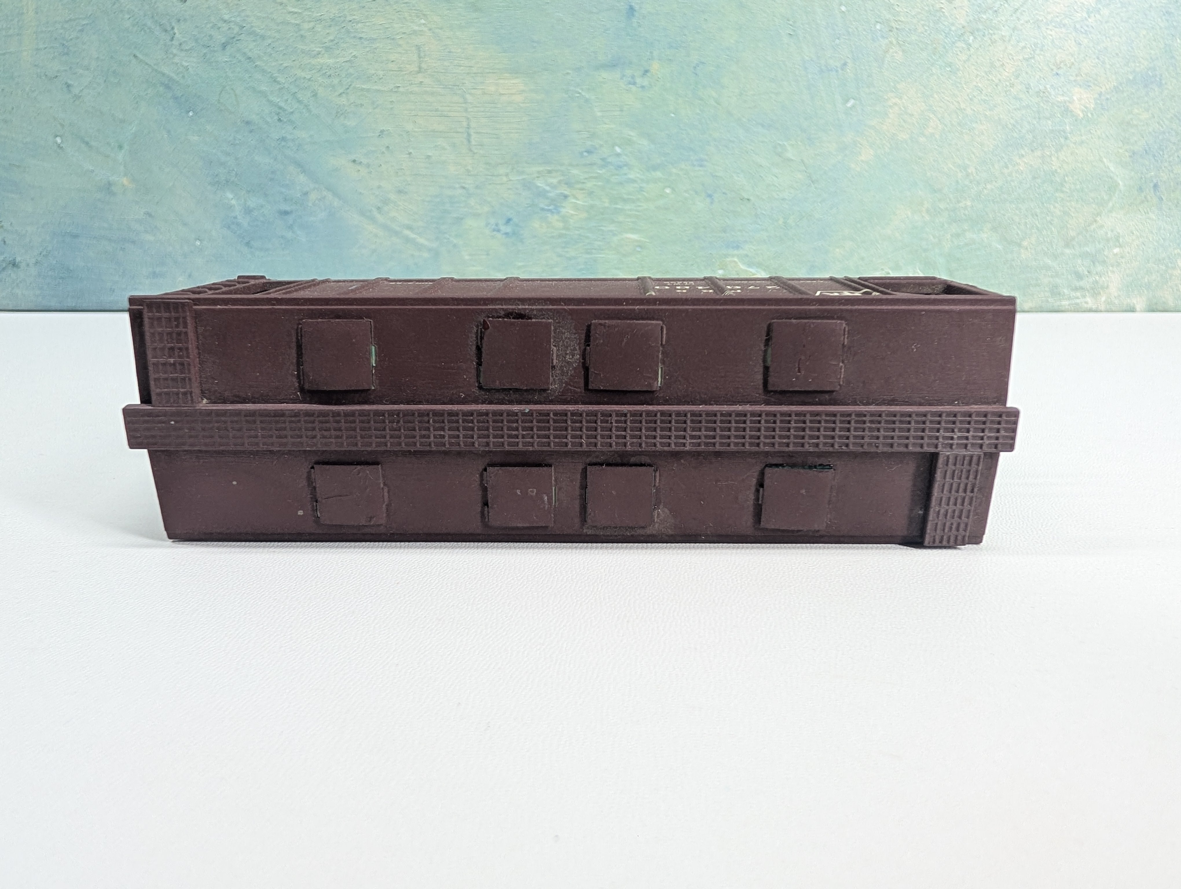 USED Roundhouse HO Scale 2 Bay Covered Hopper Pennsylvania PRR #276489 Weathered