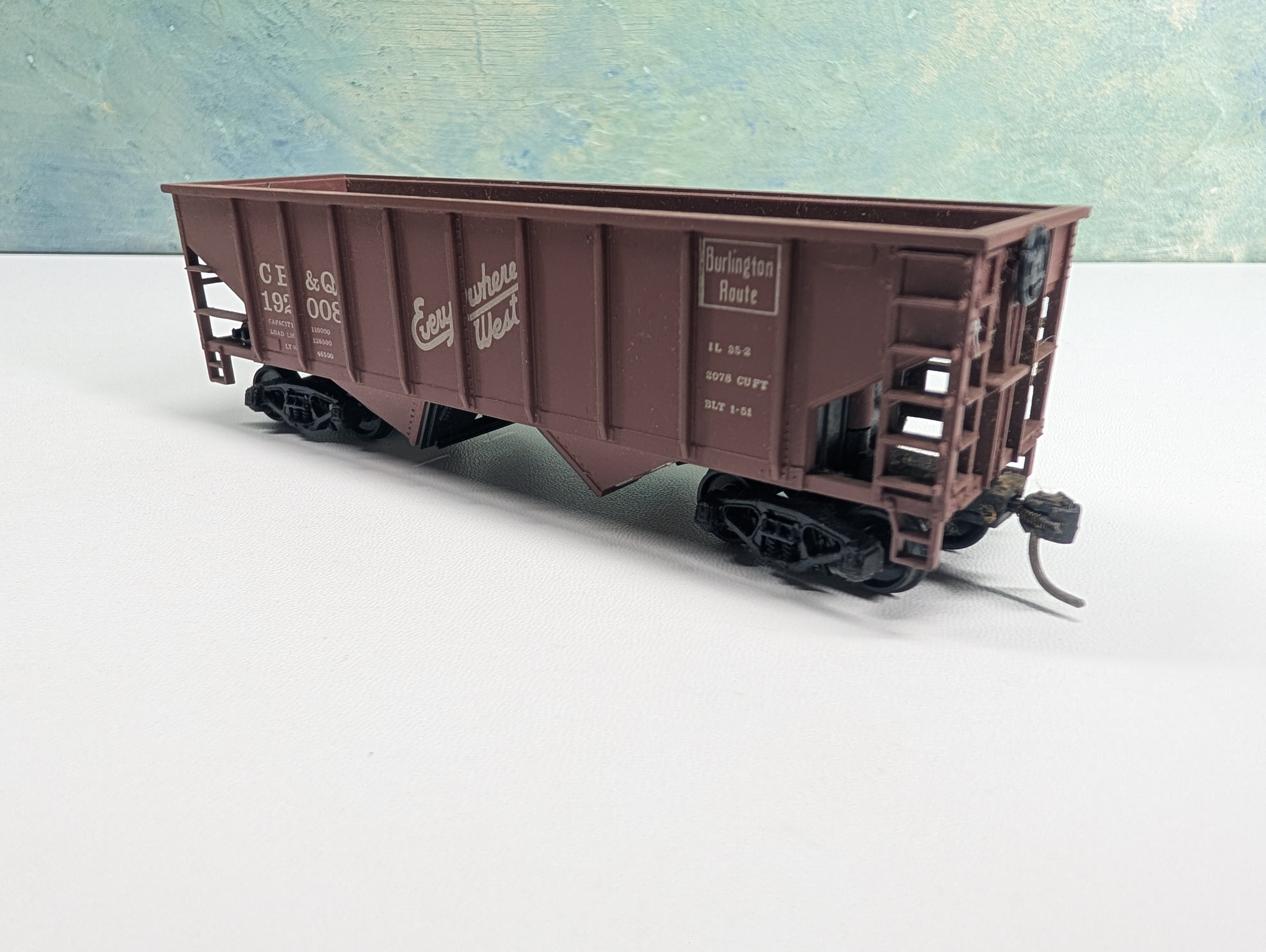USED HO Scale 2 Bay Hopper Burlington CB&Q #192008