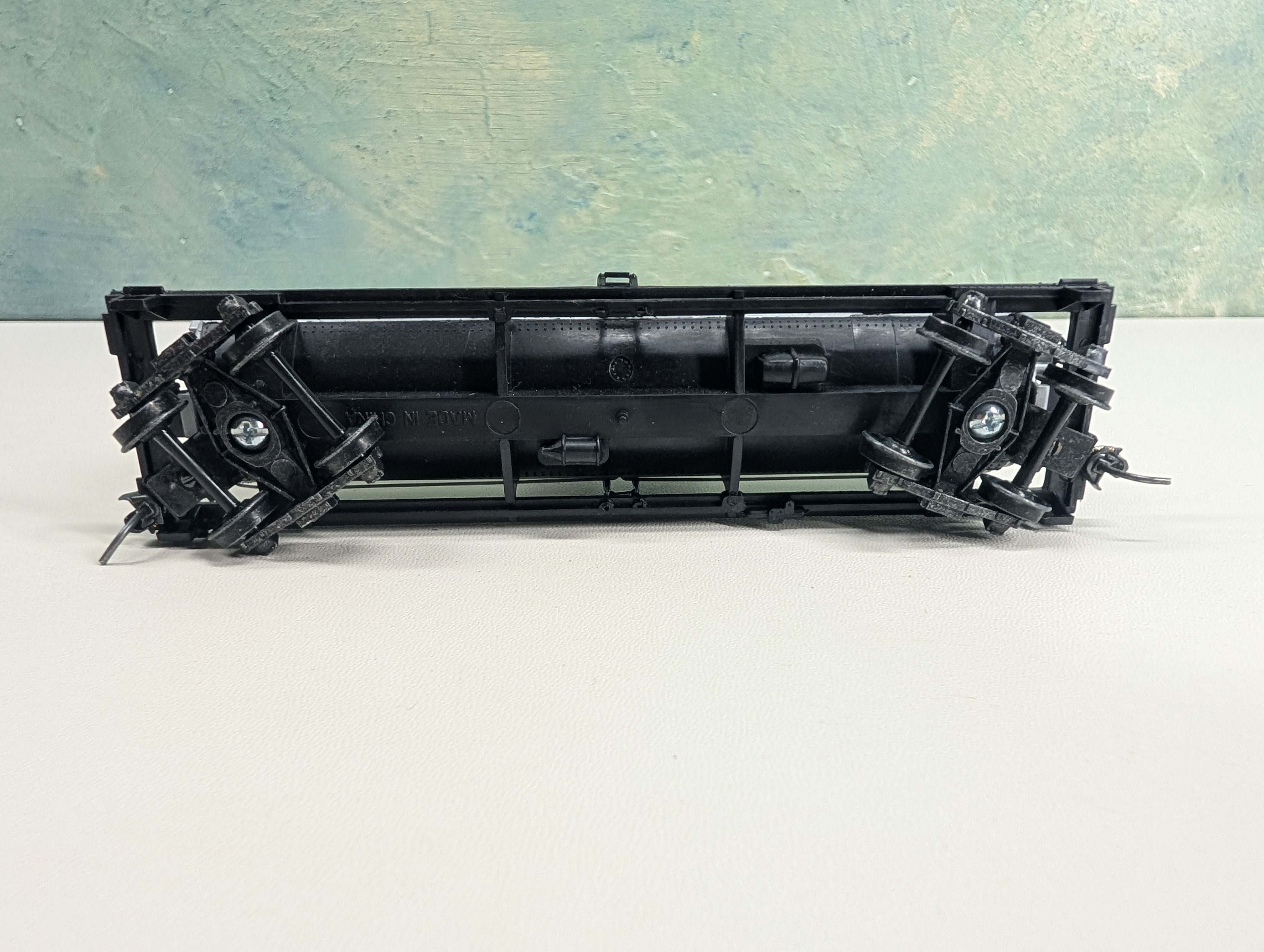 USED HO Scale Tank Car Shamrock GATX #6115 Metal Wheels