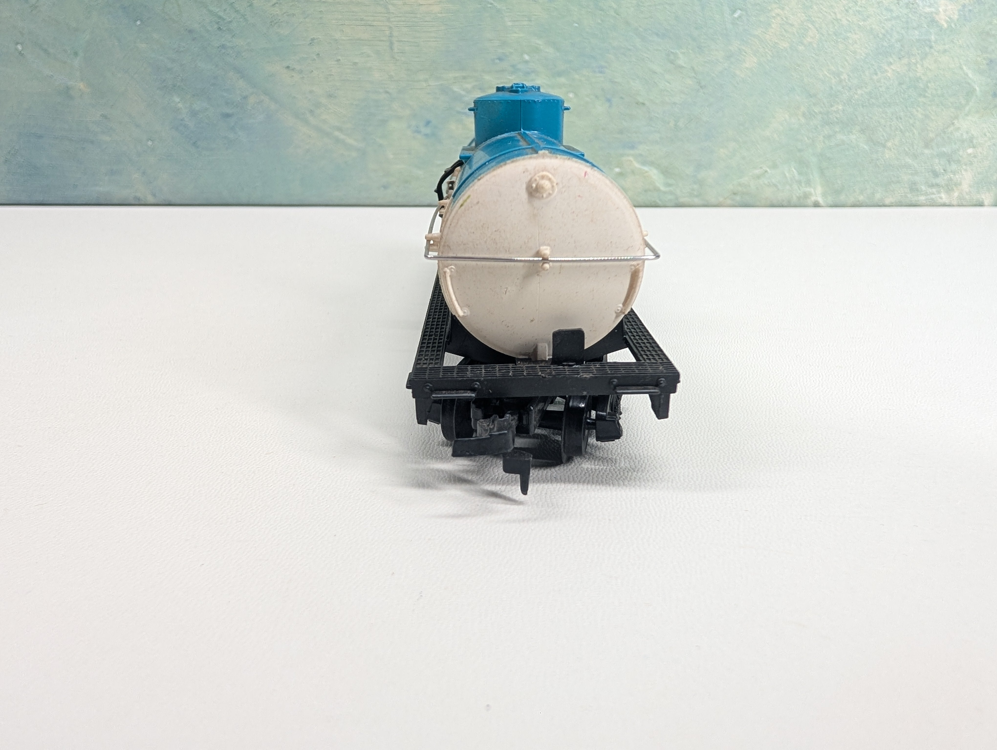 USED Tyco HO Scale Single Dome Tank Car Wesson Pure Vegetable Oil GATX #9876