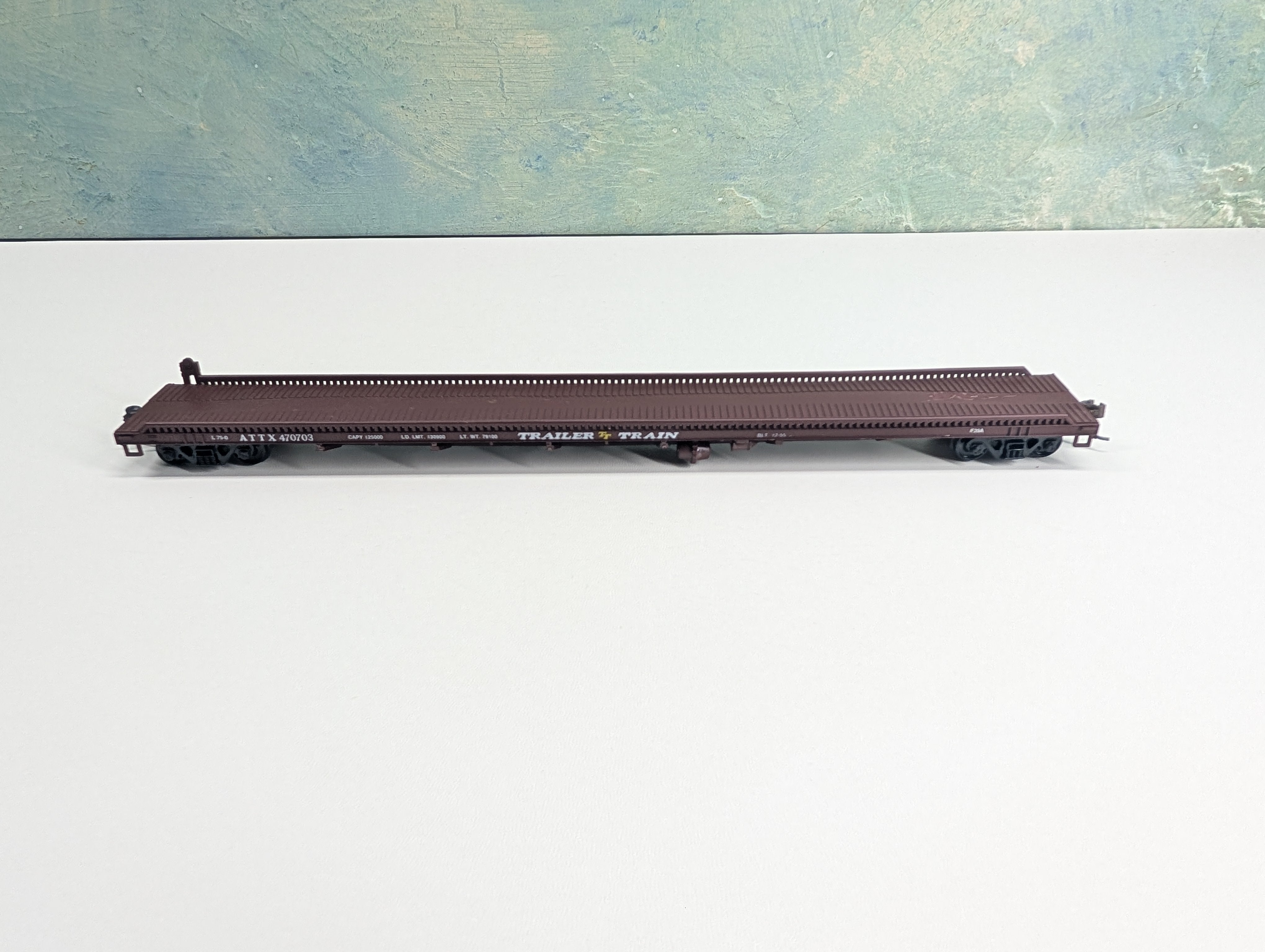 USED Walthers 932-3960 HO Scale 75' Flat Car 60s Era Trailer Train ATTX #470703