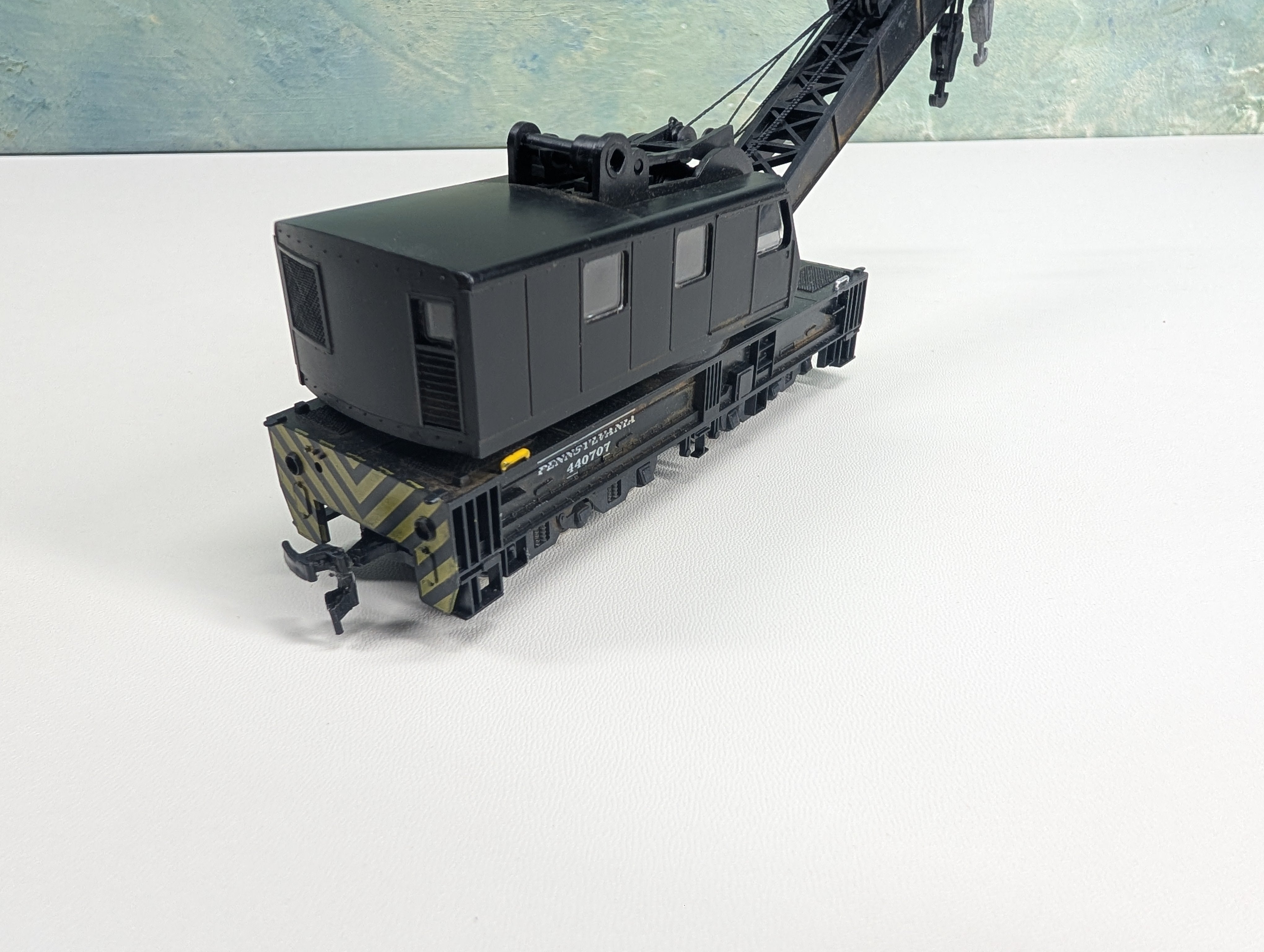USED AHM HO Scale Wrecking Crane Pennsylvania PRR #440707