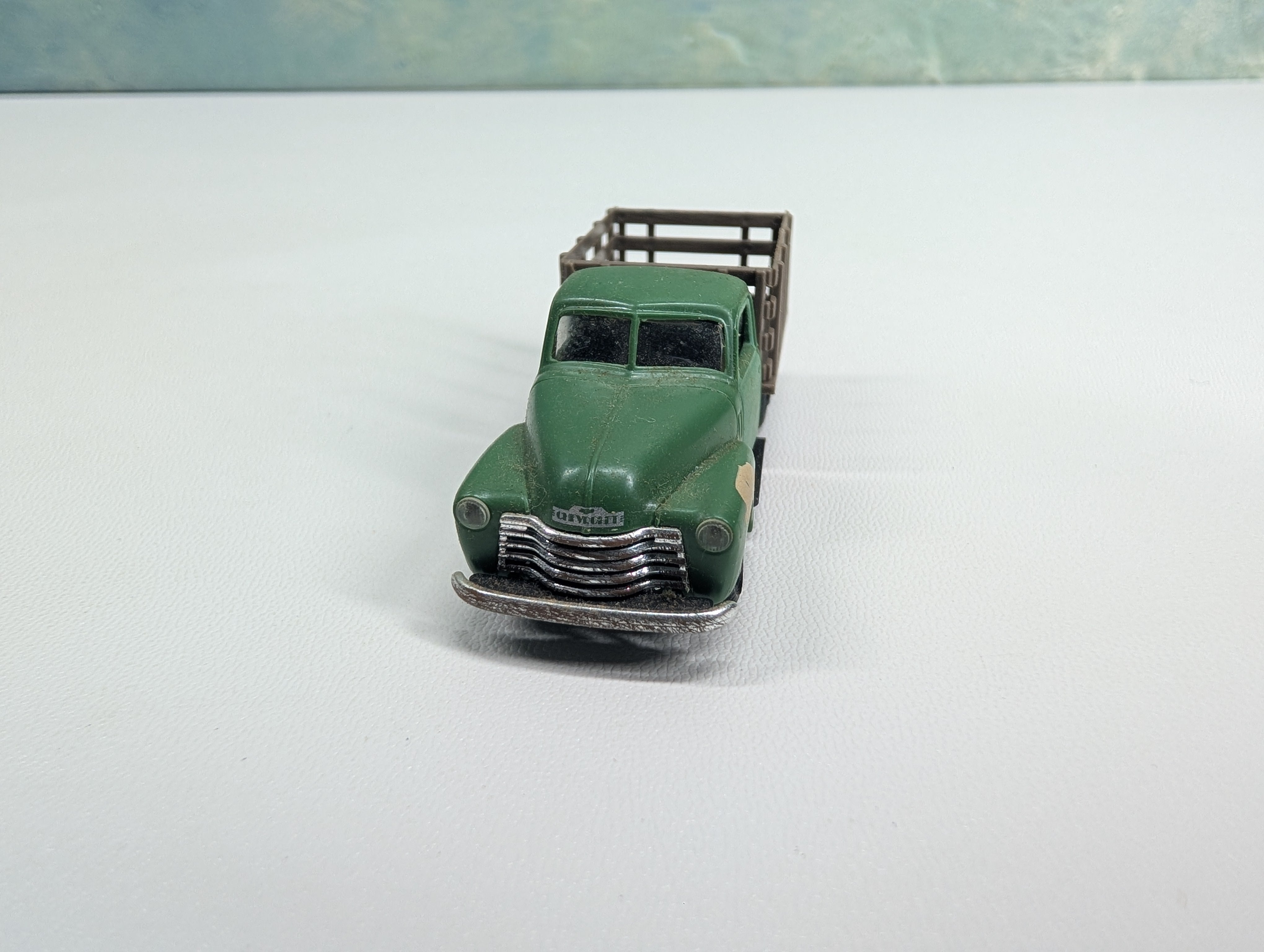 USED Busch HO Scale 1950 Chevy Green Stake Truck Circle O Farm