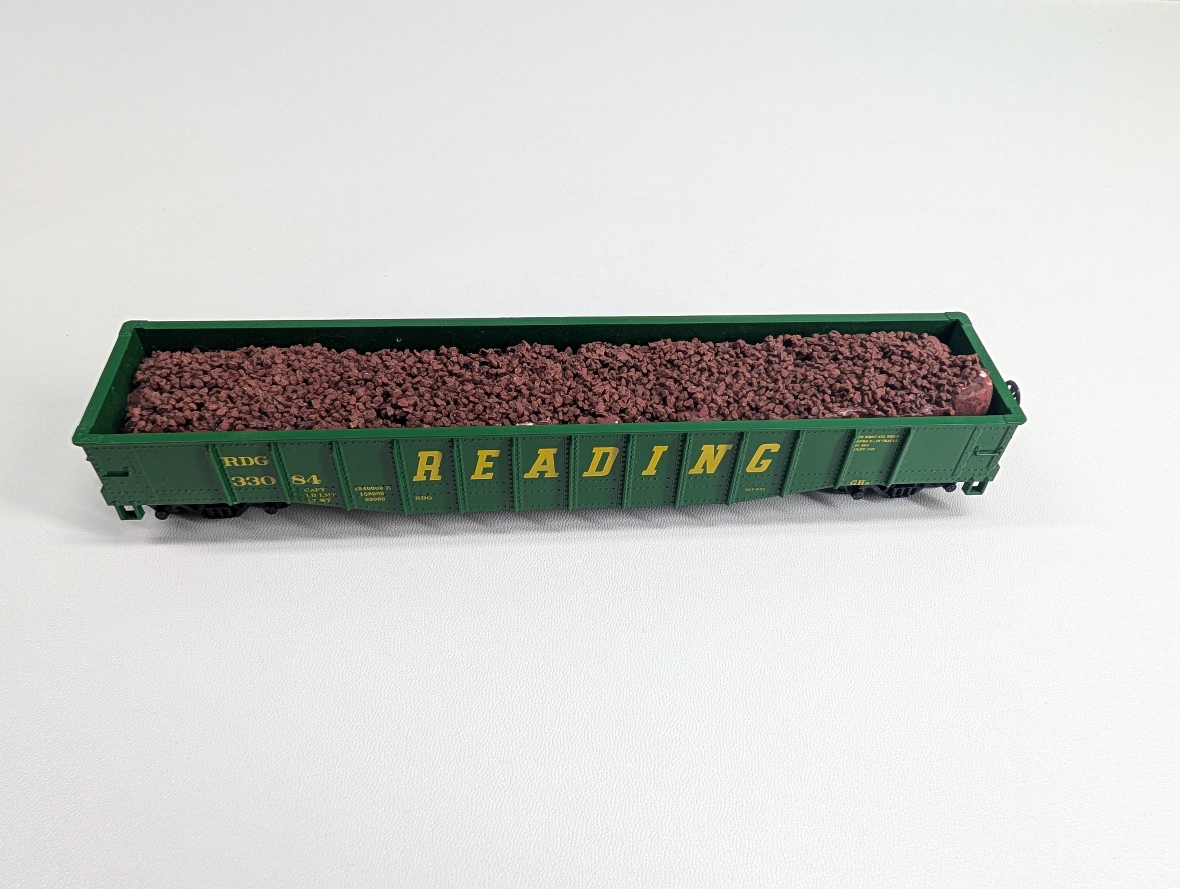 USED Athearn HO Scale 50' Gondola w/ Load Reading RDG #33084