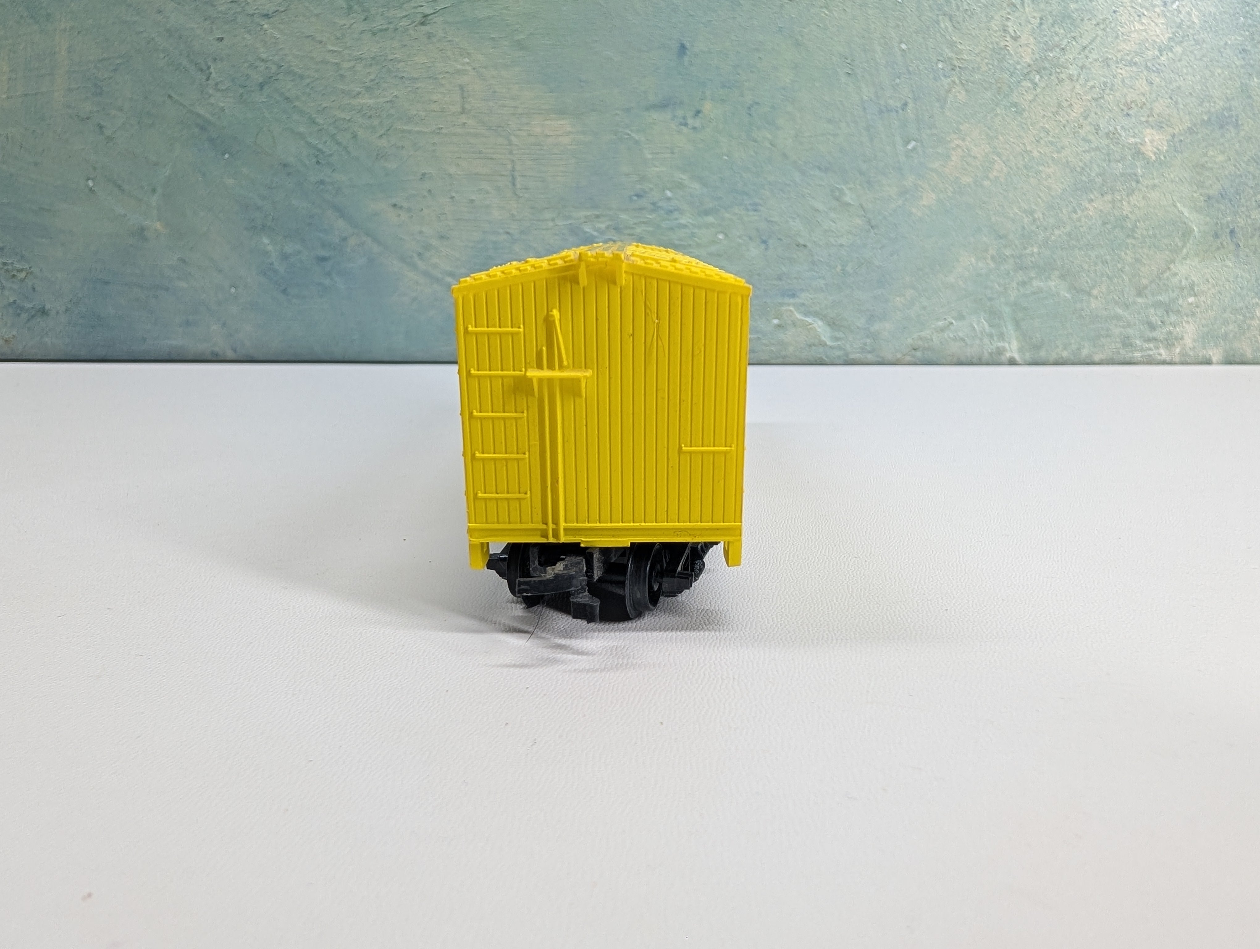 USED Life-Like HO Scale 38' Wooden Reefer Box Car Kodak RARE