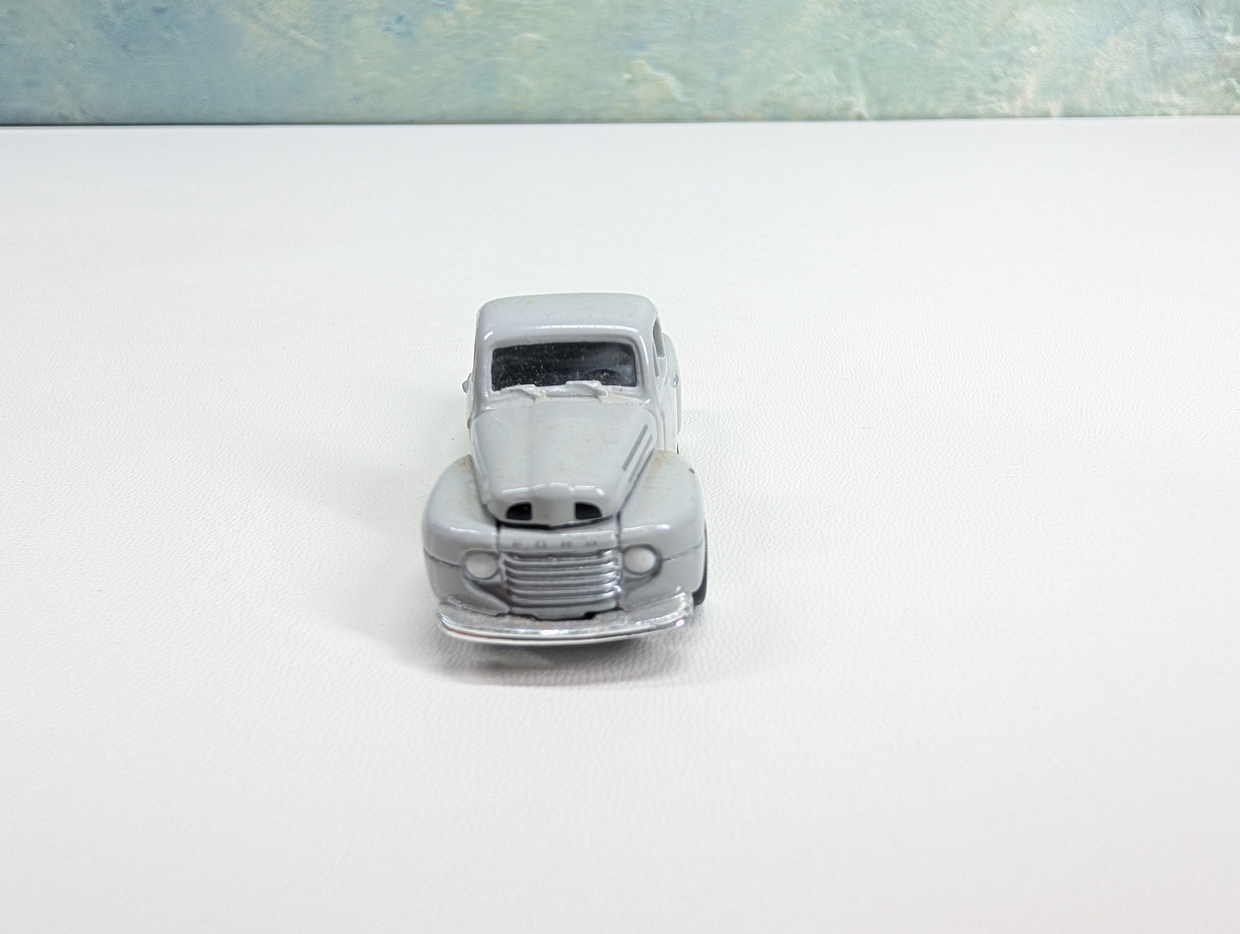 USED Classic Metal Works HO Scale TM Ford Pick-Up Truck, Light Gray