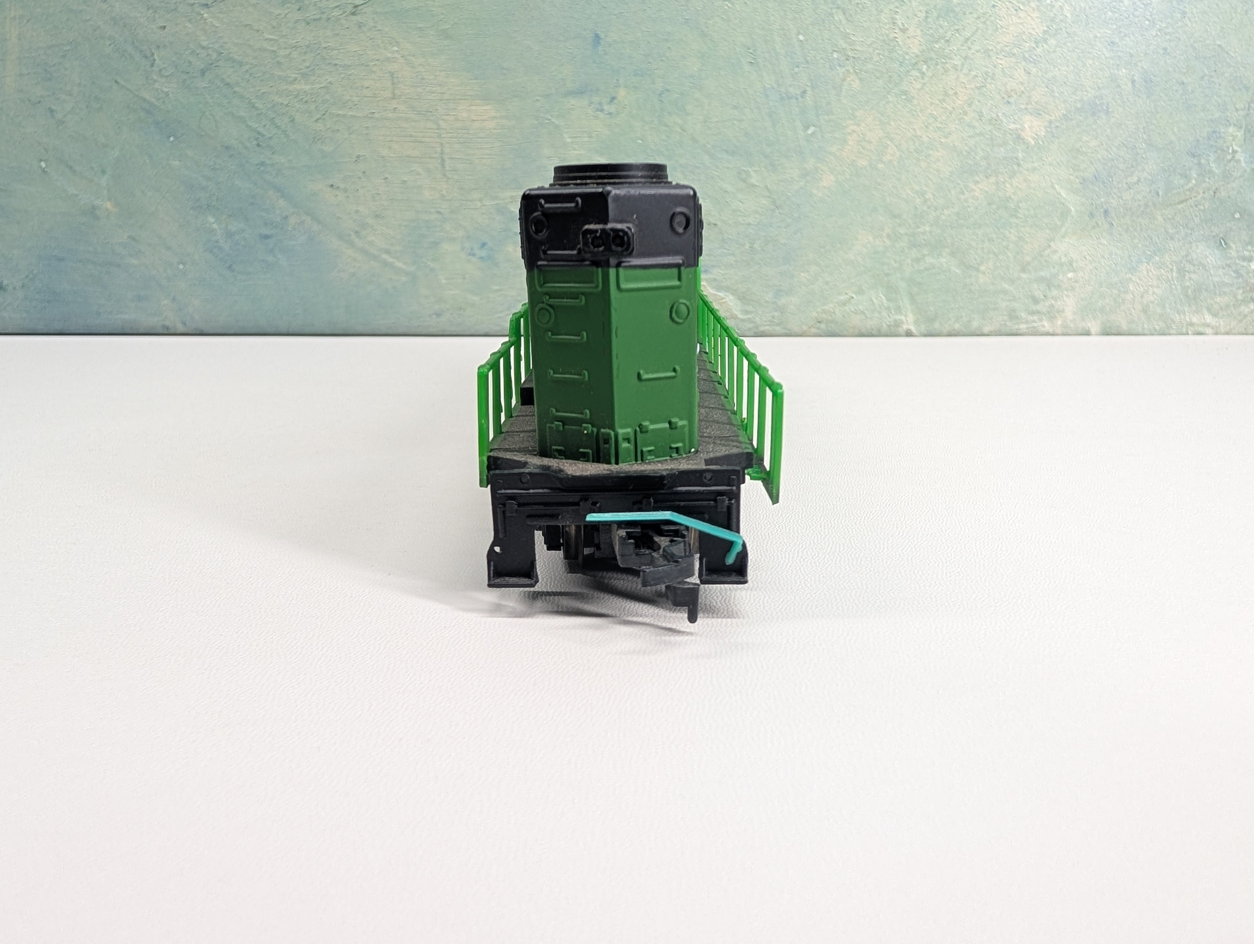 USED Life-Like HO Scale GP38 Diesel Locomotive Burlington Northern BN #2098 Tested! DC