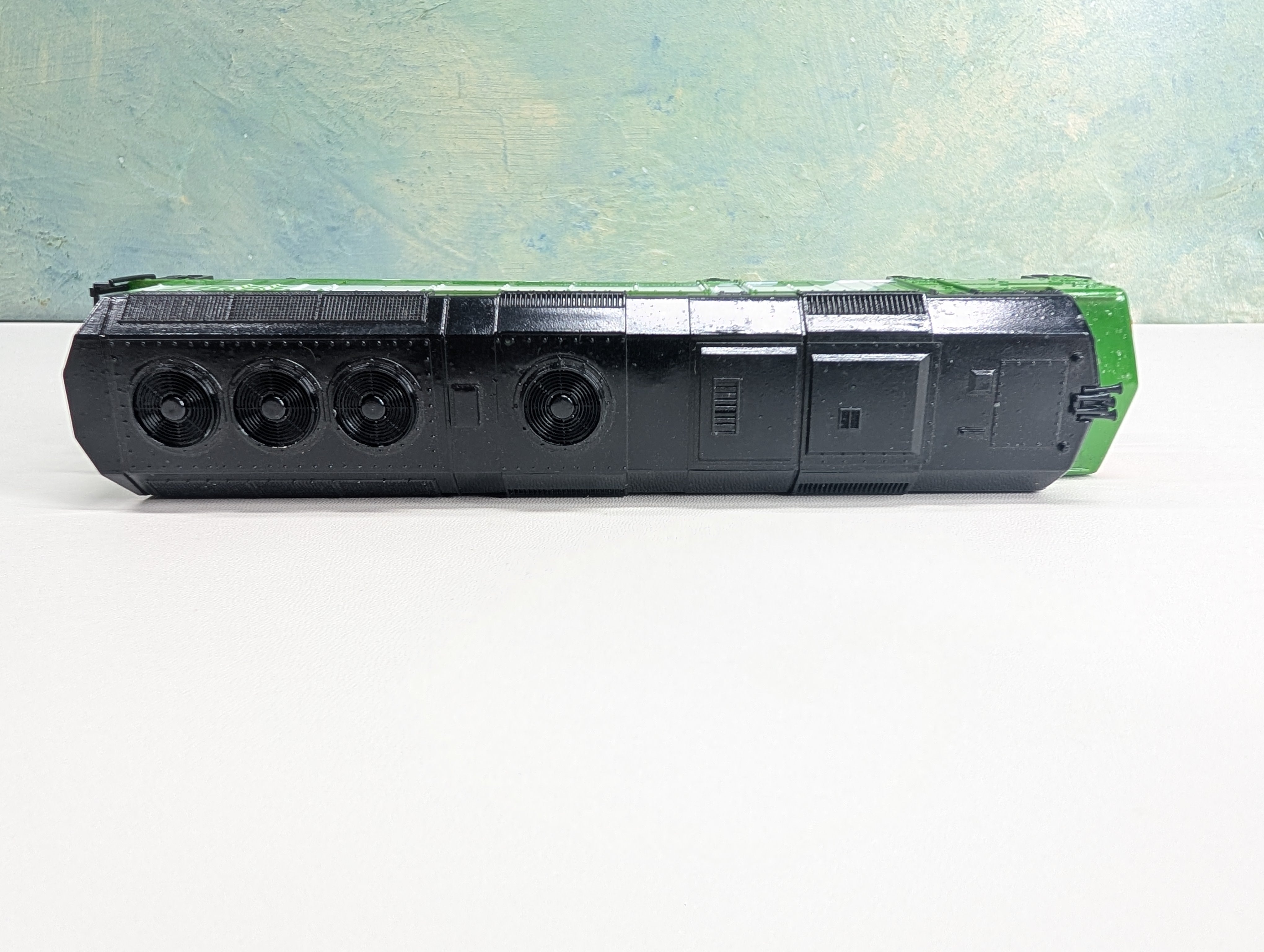 USED Life-Like HO Scale F-40 Diesel Locomotive Burlington Northern BN #9987 Tested! DC