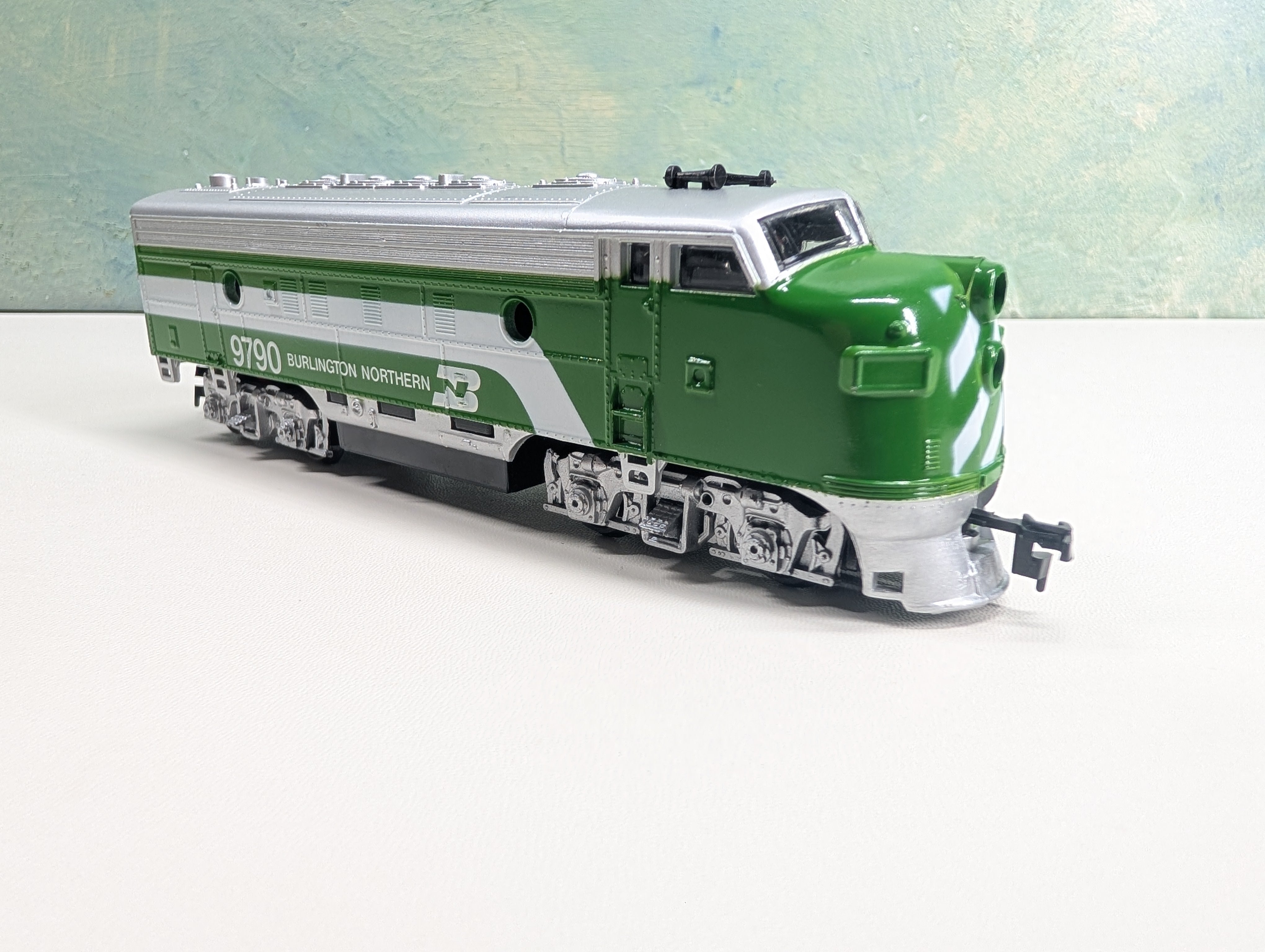 USED Life-Like HO Scale F7A Diesel Locomotive Burlington Northern BN #9790 Parts/Repairs