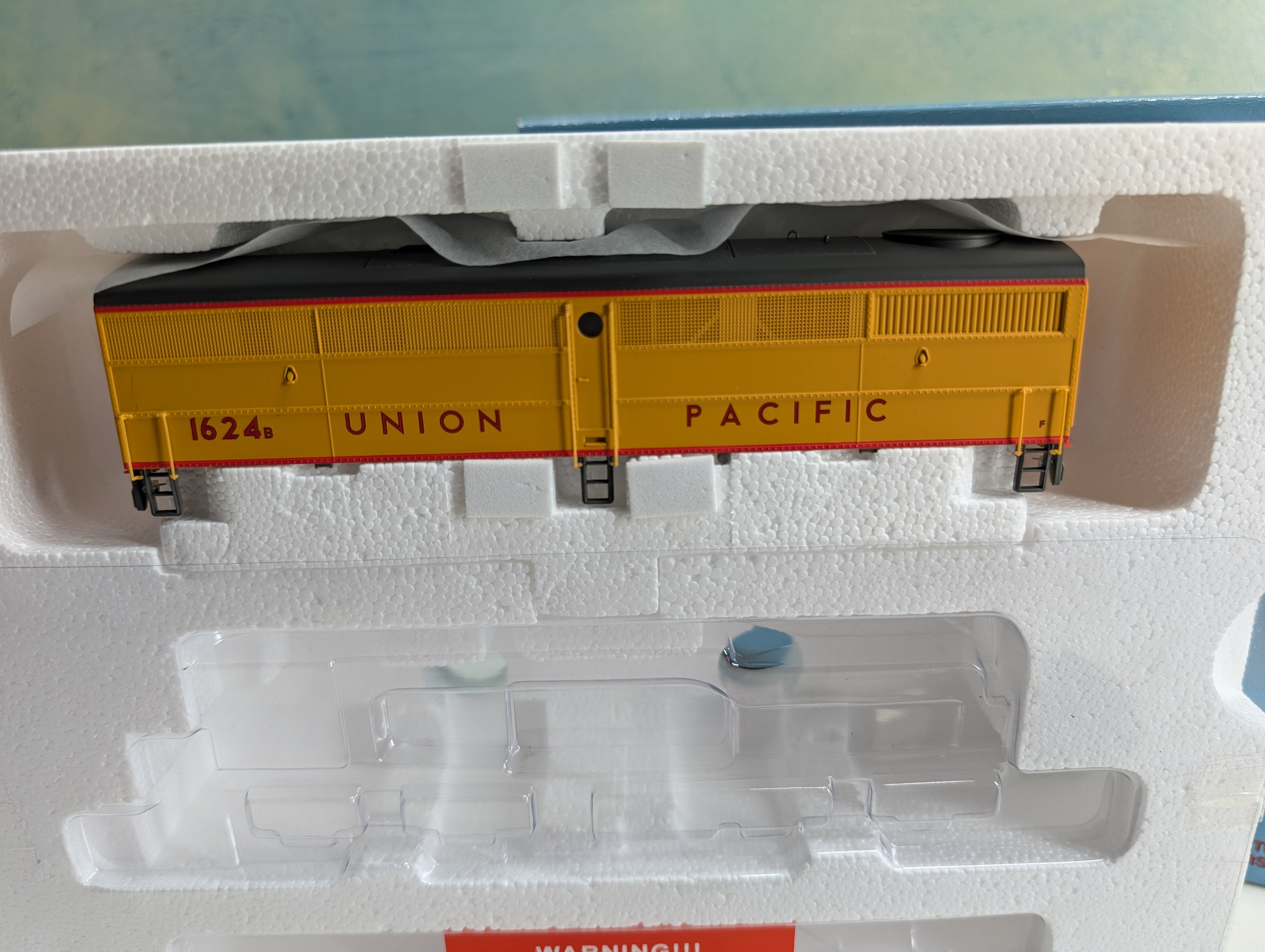 USED Life-Like HO Scale Proto 2000 FB1 Diesel Locomotive Union Pacific UP #1624B Tested! DC KIT