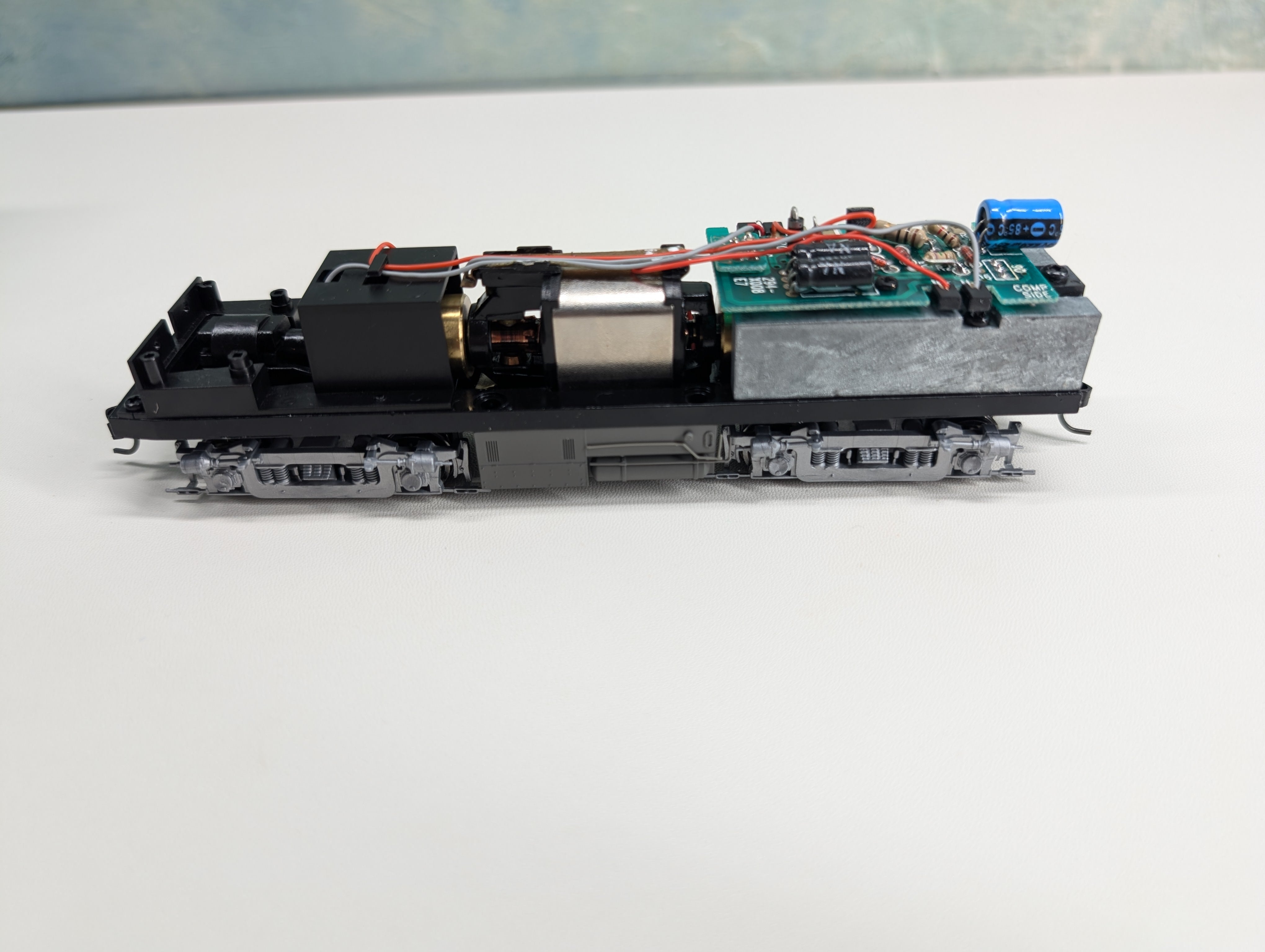 USED Life-Like HO Scale Proto 2000 FB1 Diesel Locomotive Union Pacific UP #1624B Tested! DC KIT