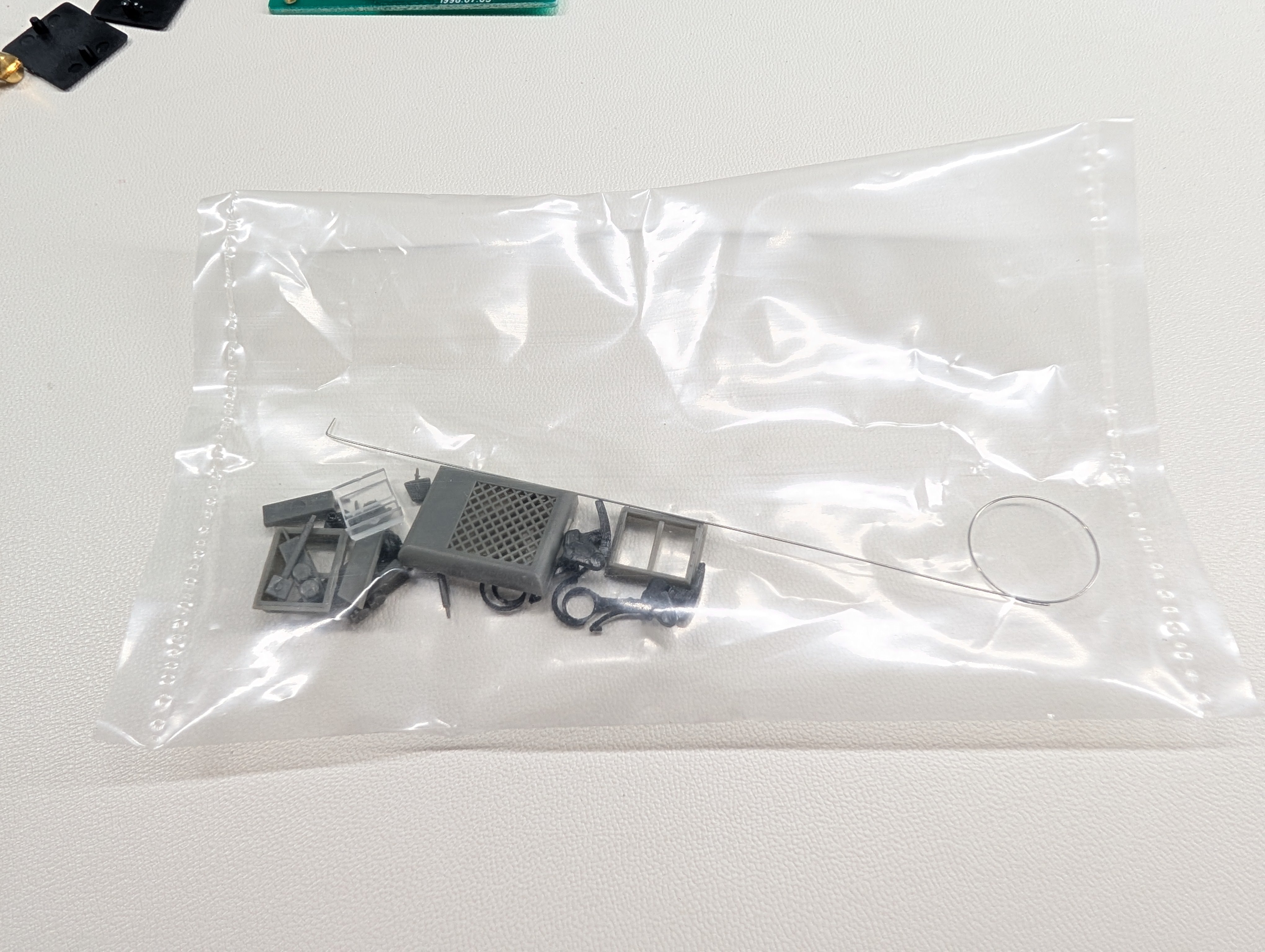 USED Life-Like 23622 HO Scale GP9 II Diesel Locomotive Shell Only Union Pacific UP #266