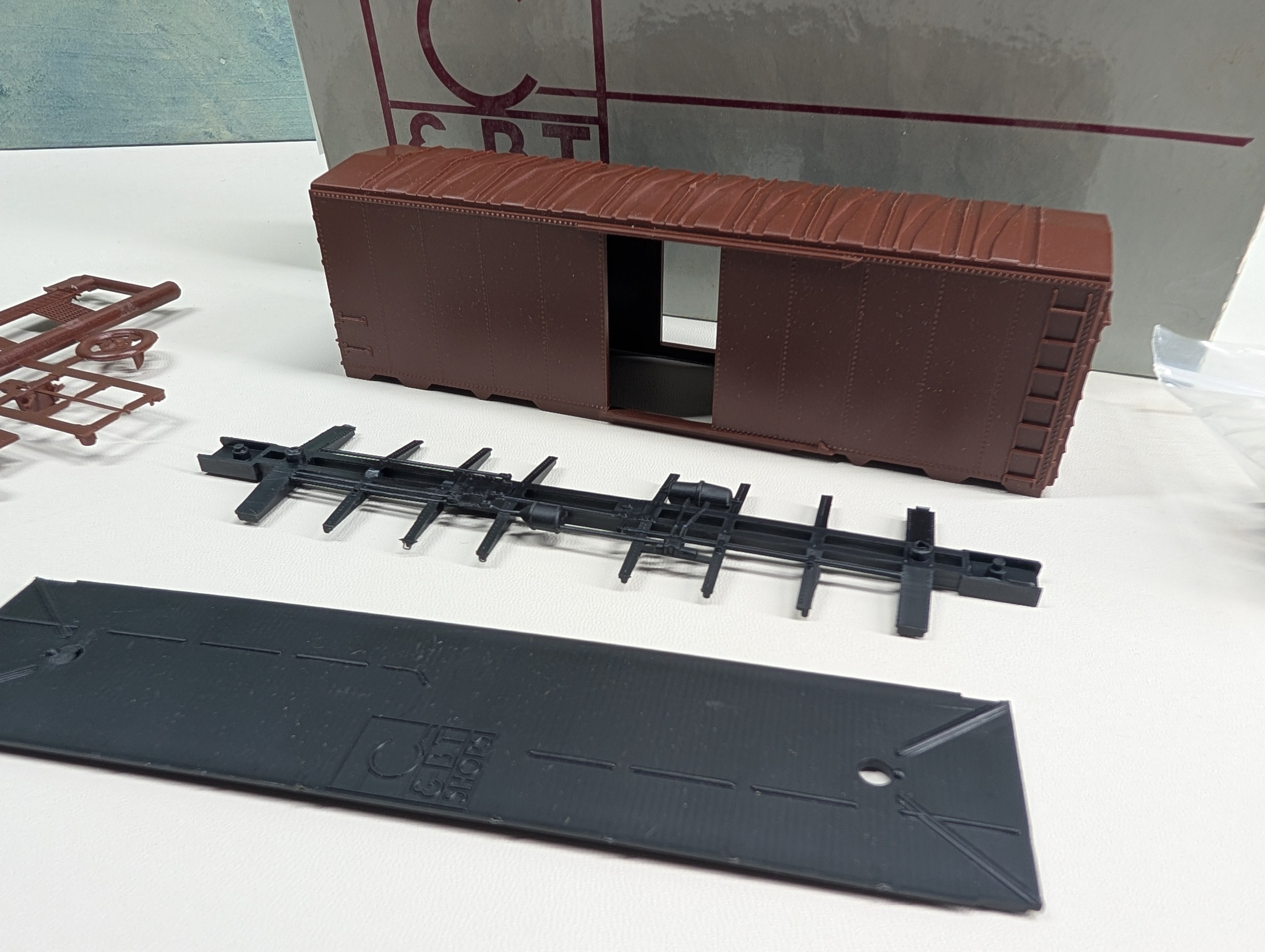 USED C&BT SHOPS #4100 HO Scale 1944 AAR 40' Box Car - Undecorated KIT
