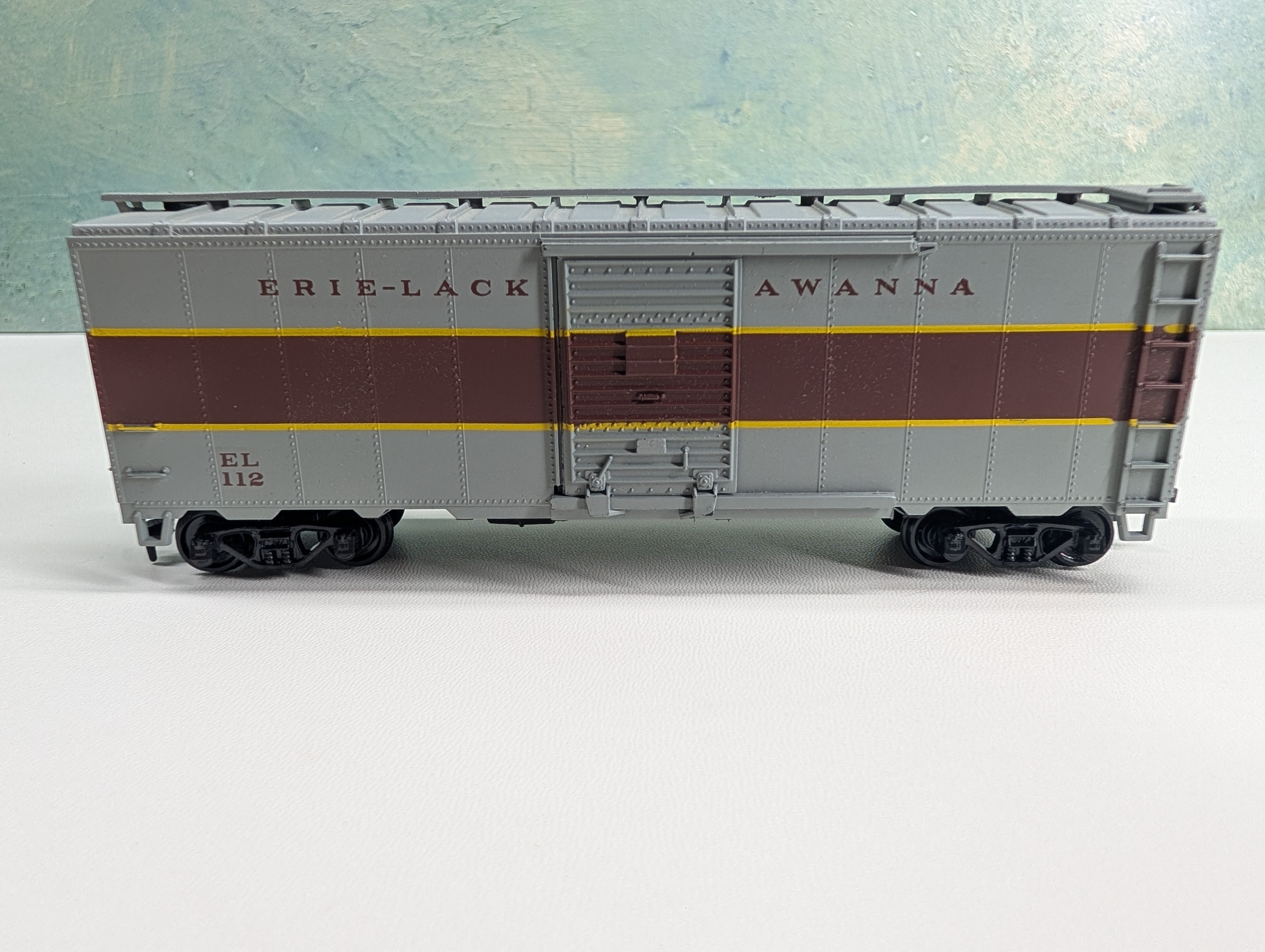 USED Athearn #1153-3 HO Scale 40' Box Car Erie Lackawanna EL #112 Bev-Bel