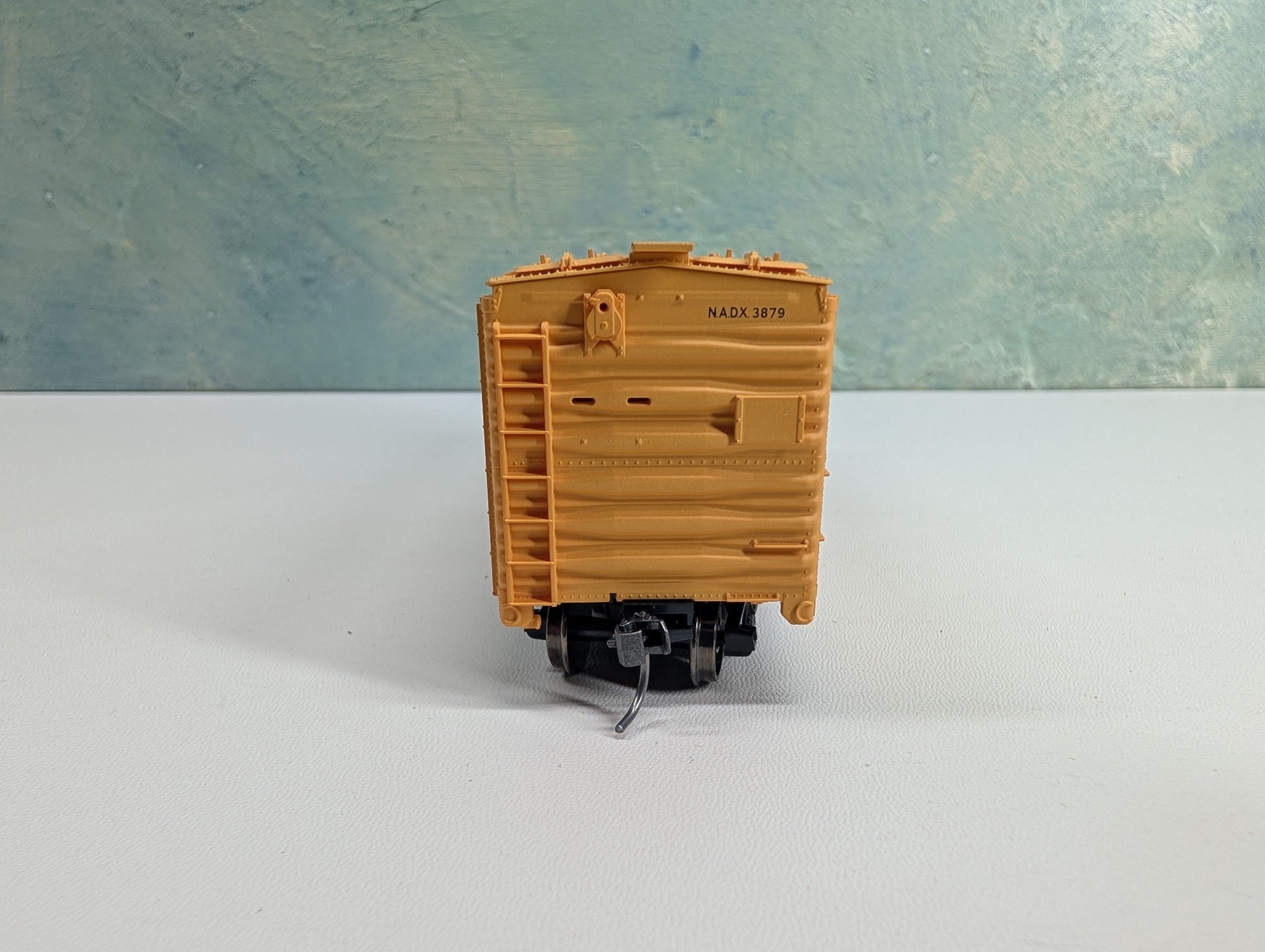 USED Accurail 8525 HO Scale 40' Plug Door Steel Reefer Greenlee Packing NADX #3879 Sioux Falls SO. Dakota, Metal Wheels