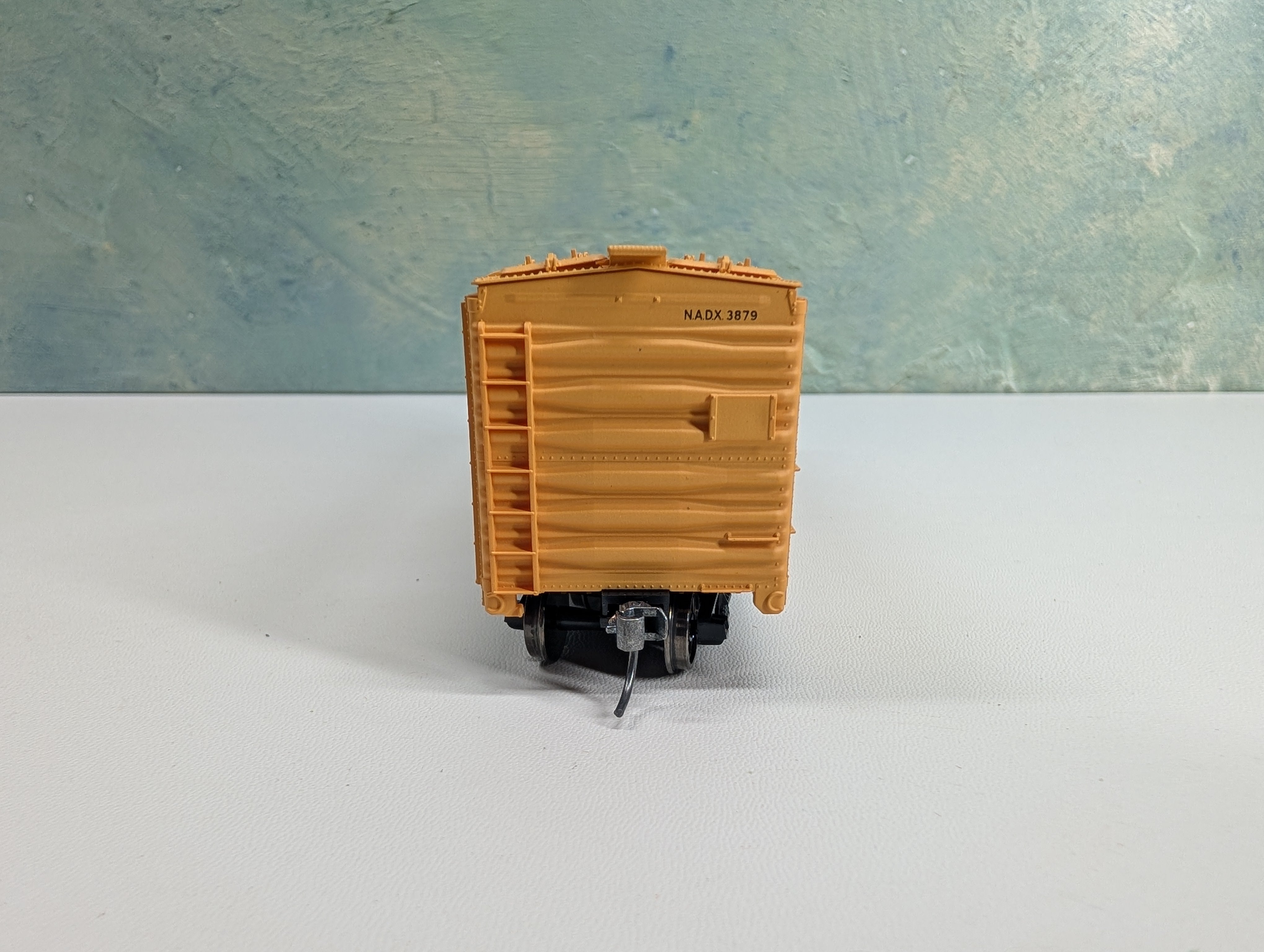 USED Accurail 8525 HO Scale 40' Plug Door Steel Reefer Greenlee Packing NADX #3879 Sioux Falls SO. Dakota, Metal Wheels