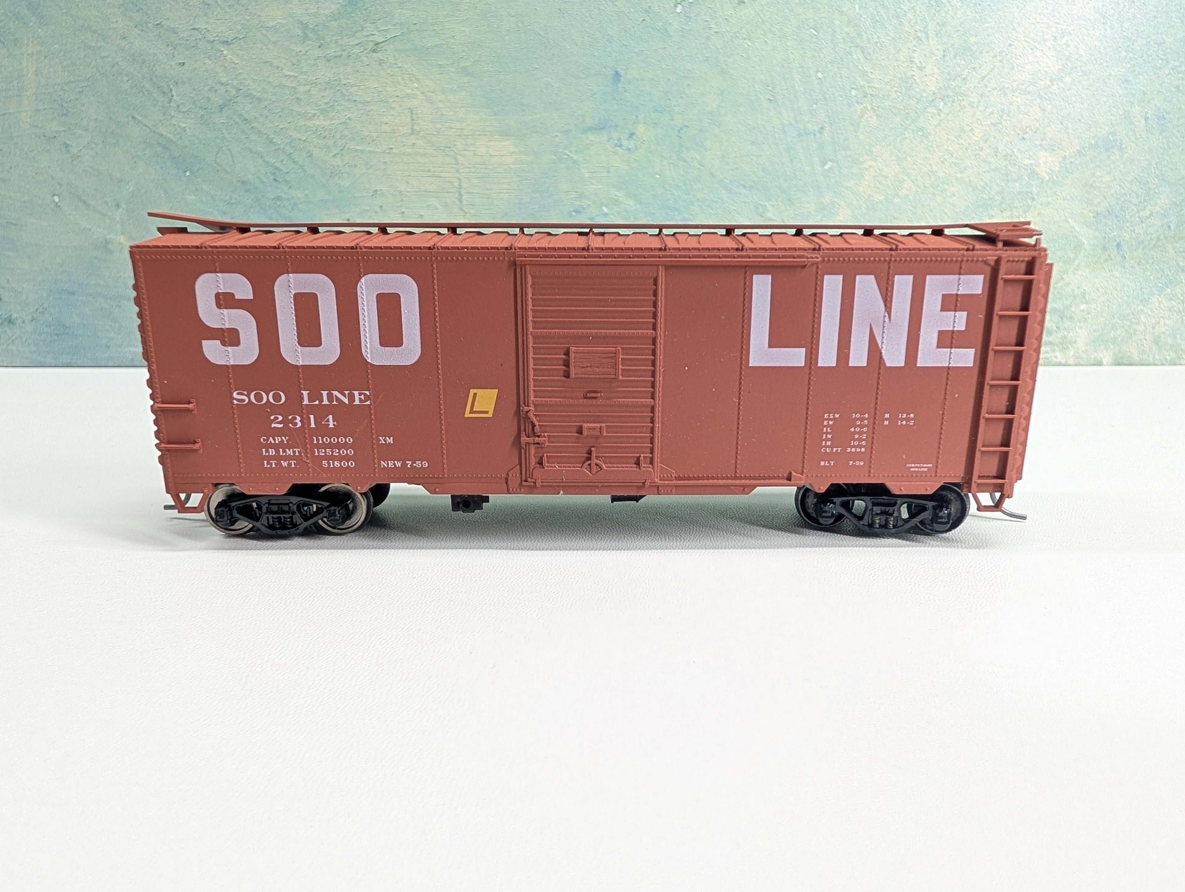 USED Accurail 35619 HO Scale 40' Riveted Steel Box Car SOO Line #2314 Metal Wheels