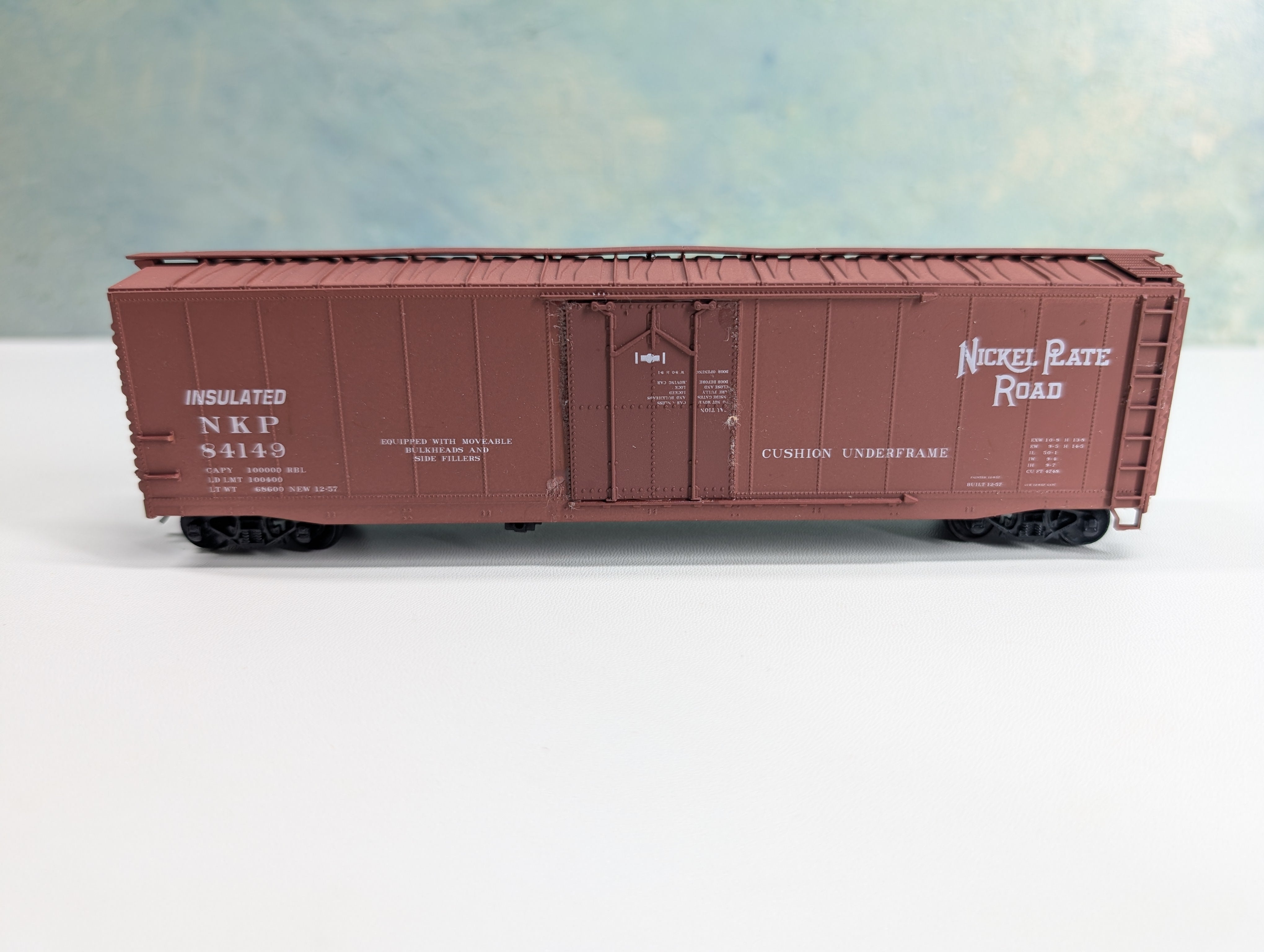 USED Accurail 5106 HO Scale 50' Insulated Steel Box Car Nickel Plate Road NKP #84149