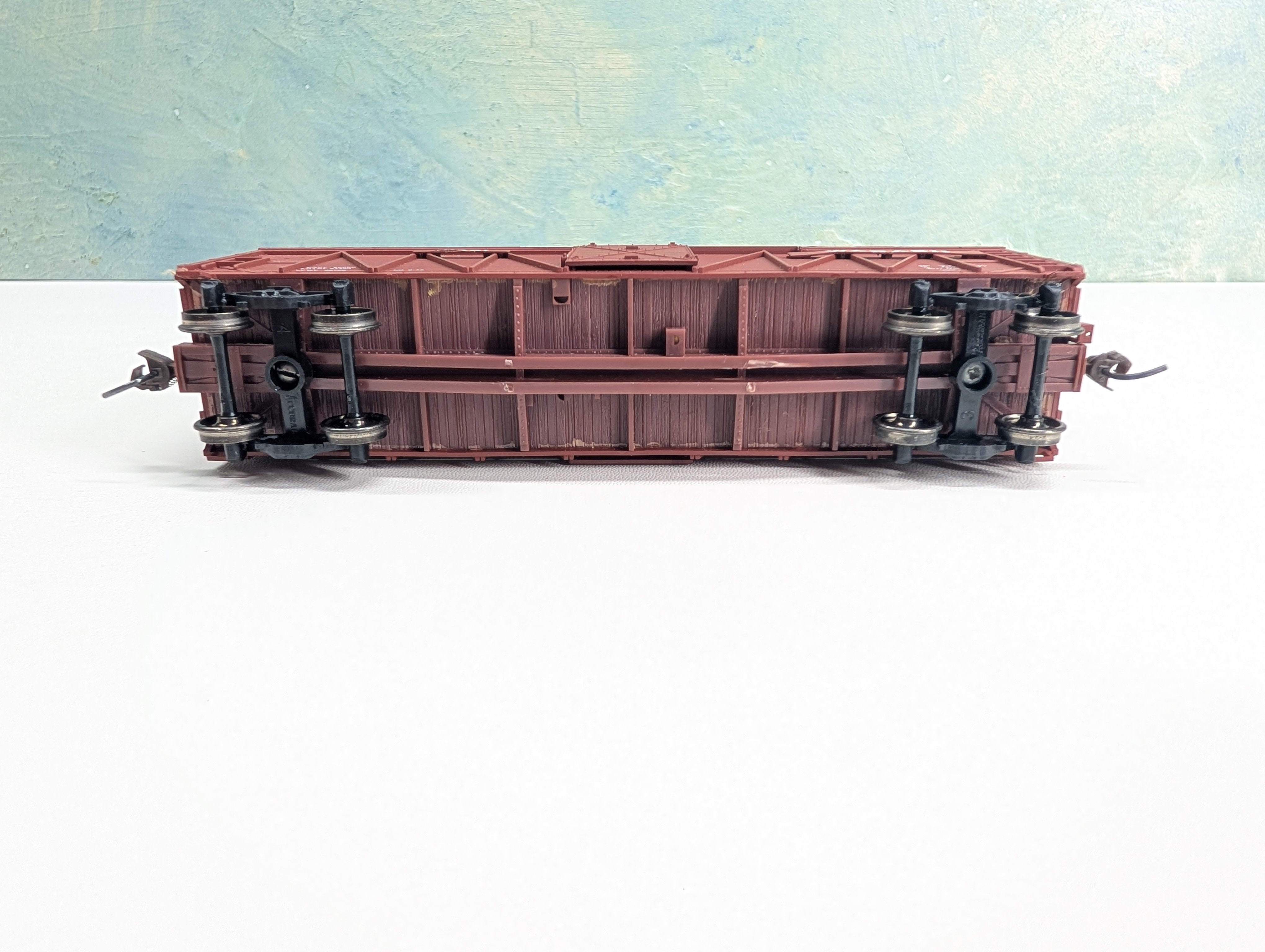USED Accurail 4706 HO Scale 40' Wood Stock Car Wabash #15201