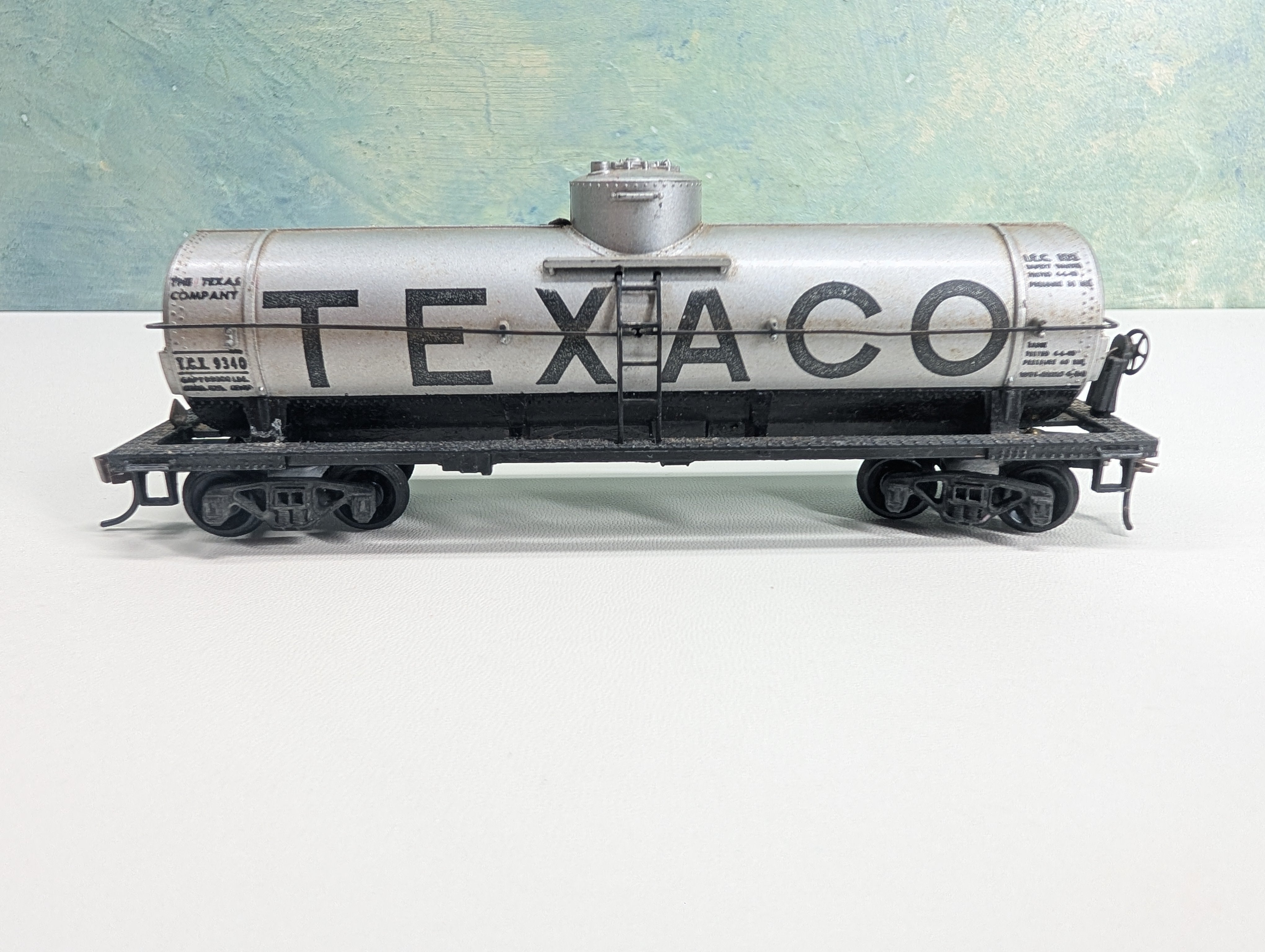USED Mantua HO Scale Single Dome Tank Car Texaco TCX #9340