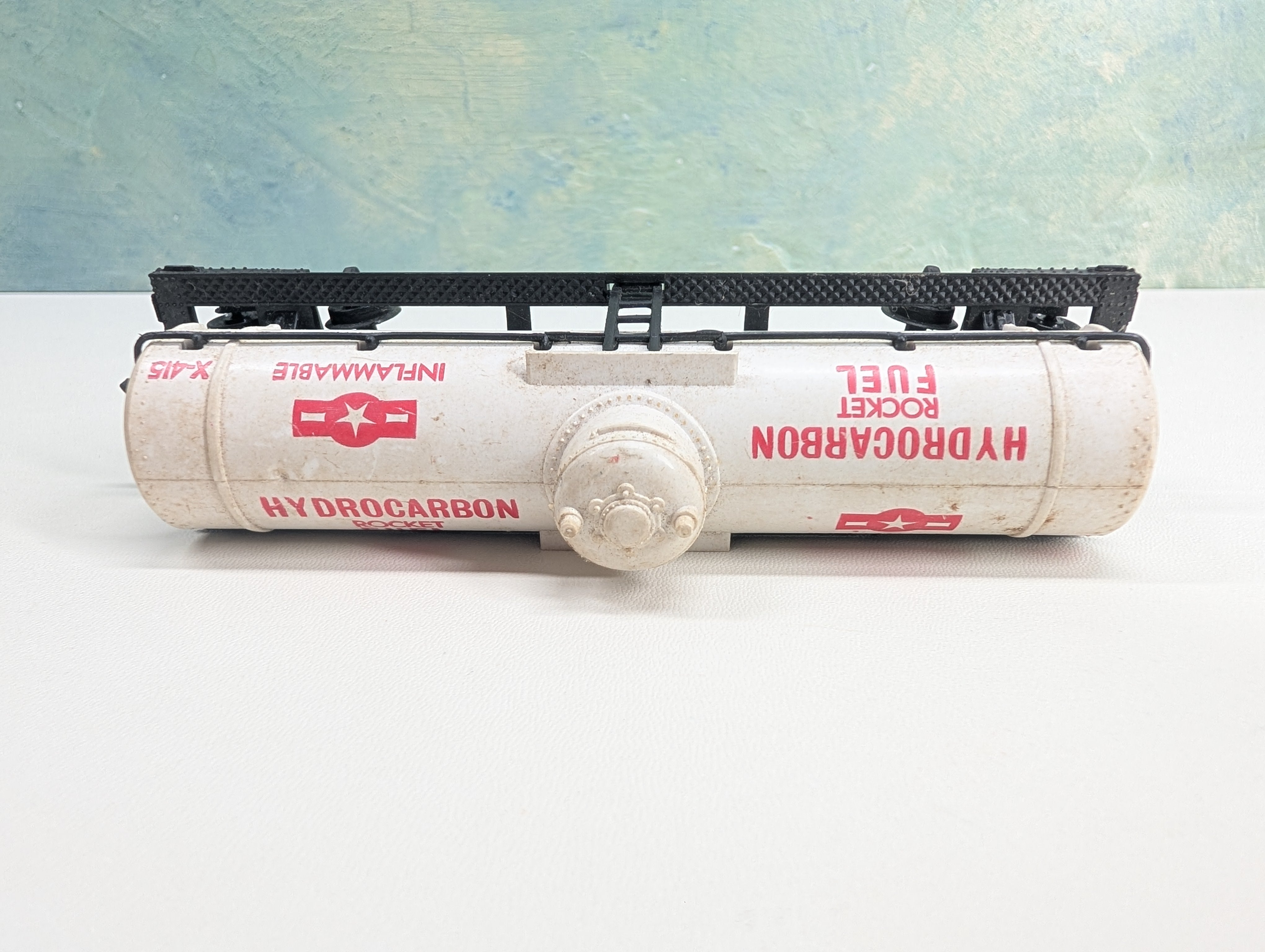 USED MARX HO Scale Single Dome Tank Car Hydrocarbon Rocket Fuel #X415