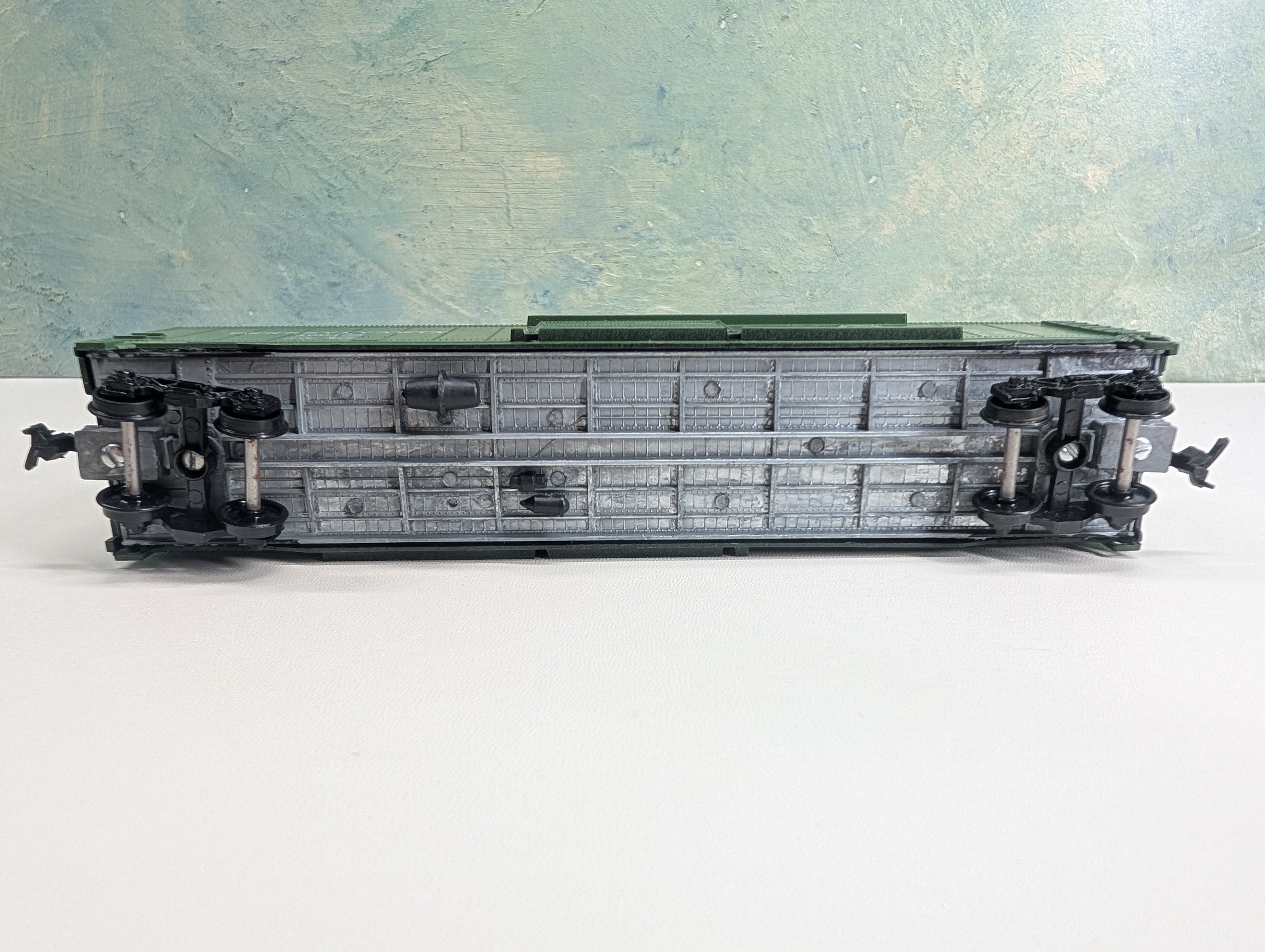 USED Roundhouse HO Scale 51' SD Box Car Pennsylvania REA #100485