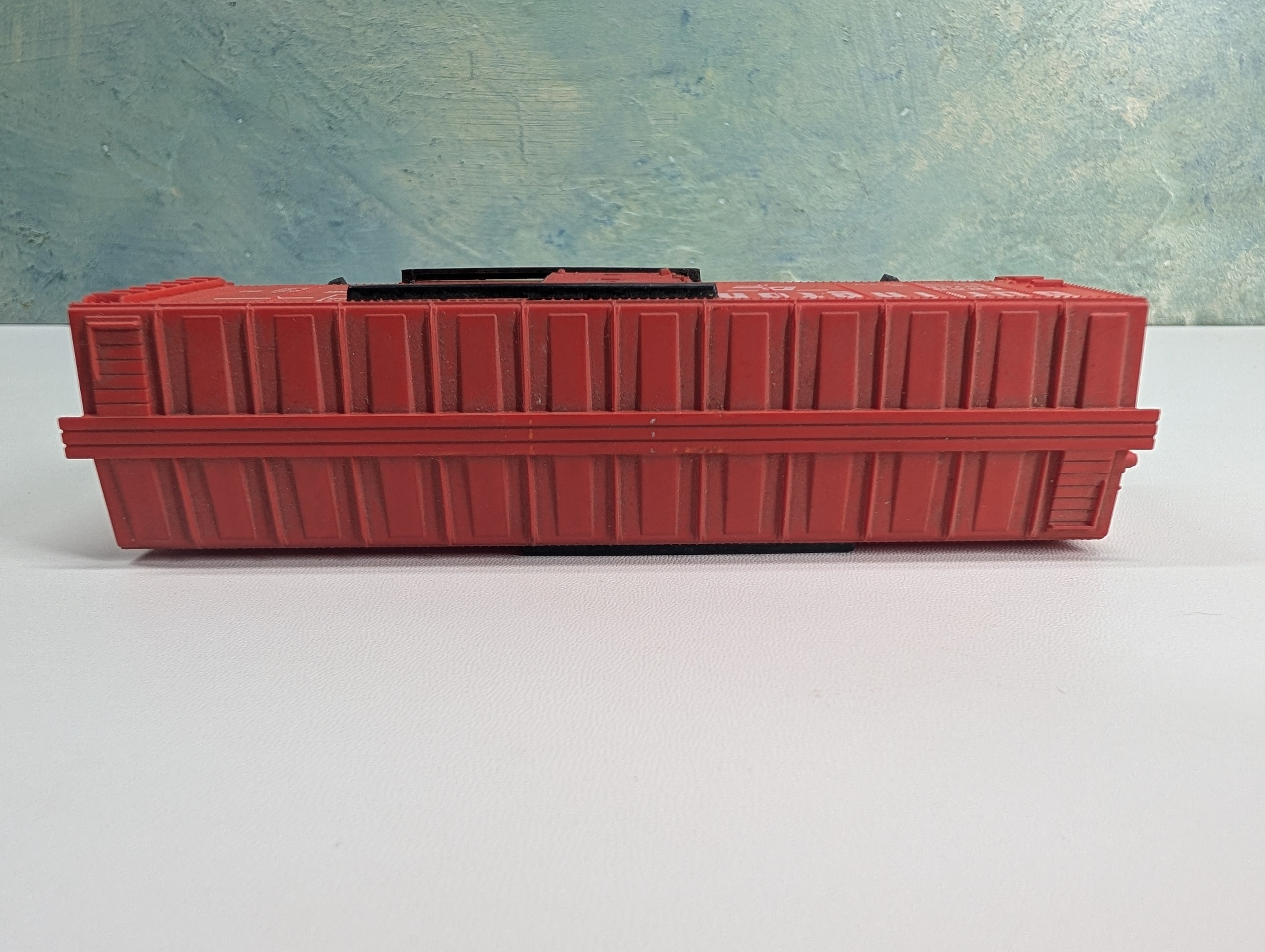 USED Tyco HO Scale 40' Box Car Burlington