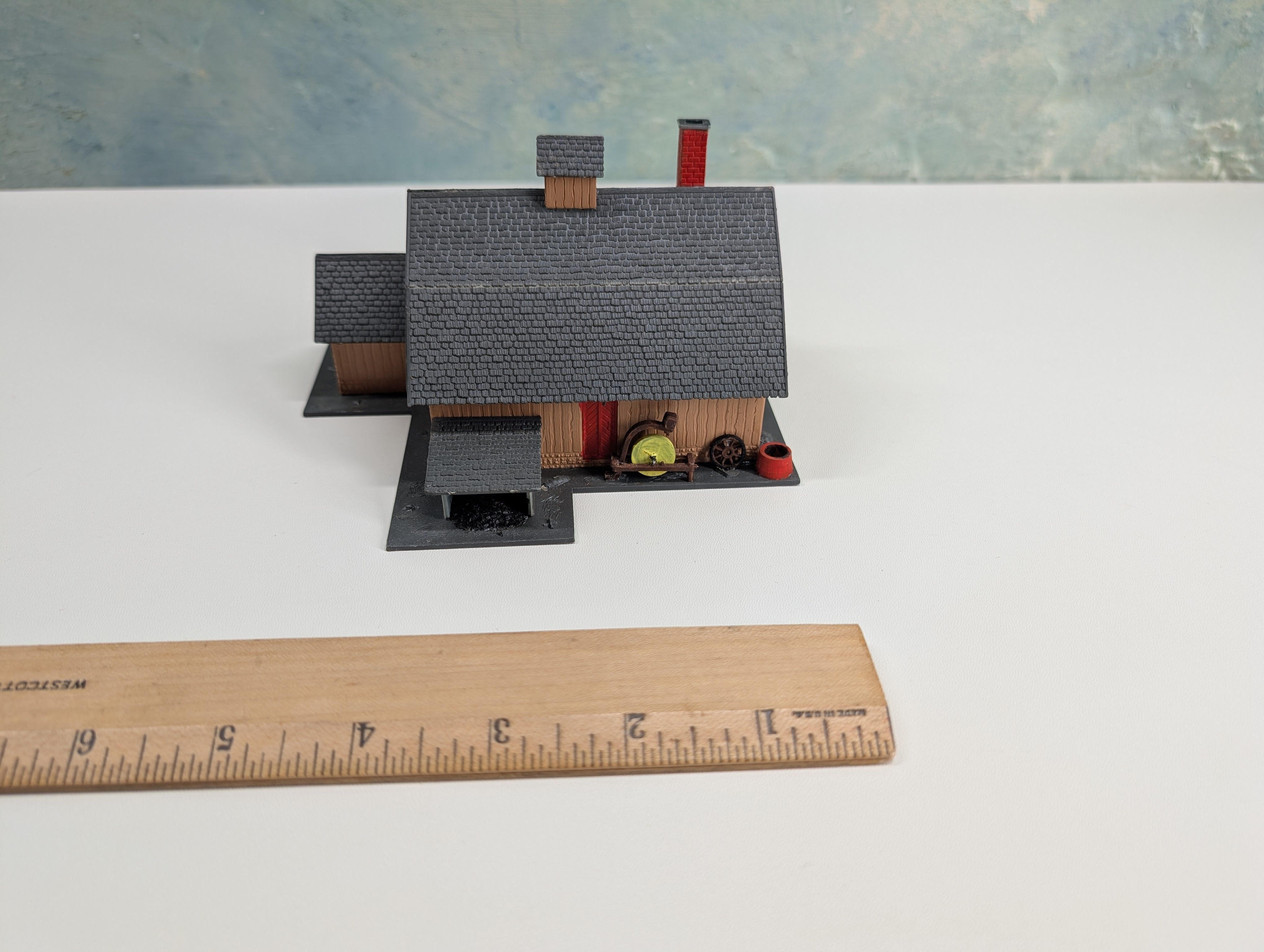 USED Tyco HO Scale Oldtime Blacksmith Shop