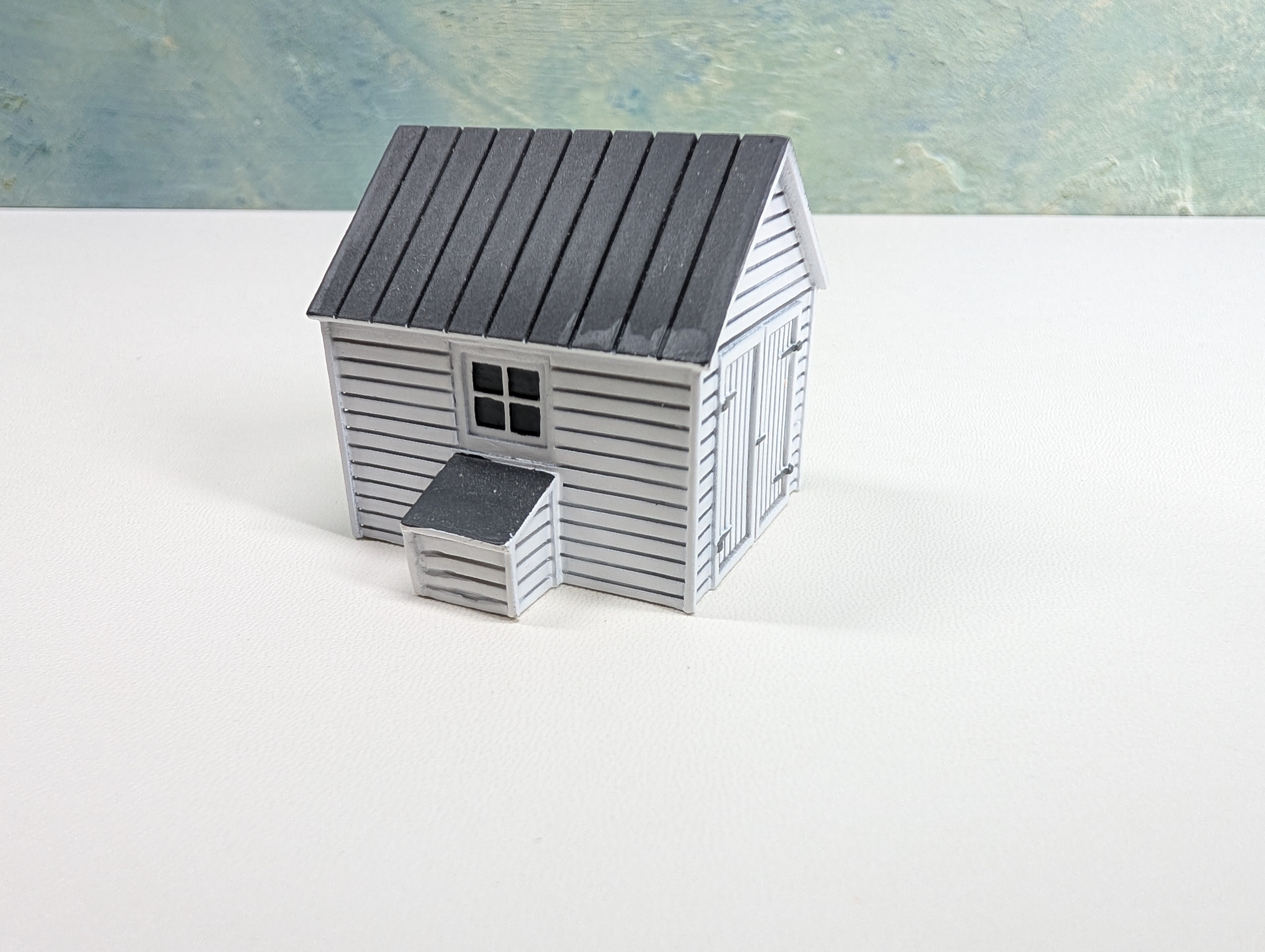 USED IMEX HO Scale White Shed