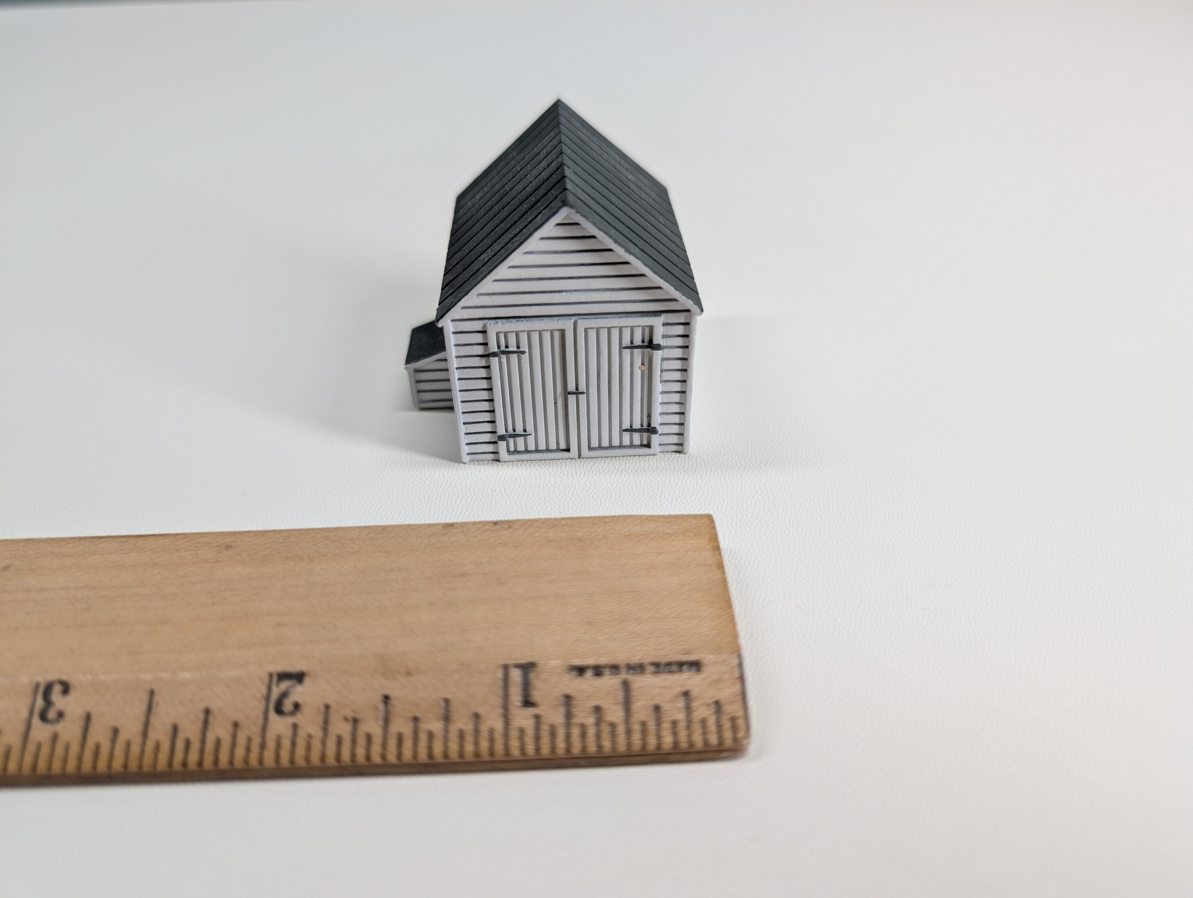 USED IMEX HO Scale White Shed