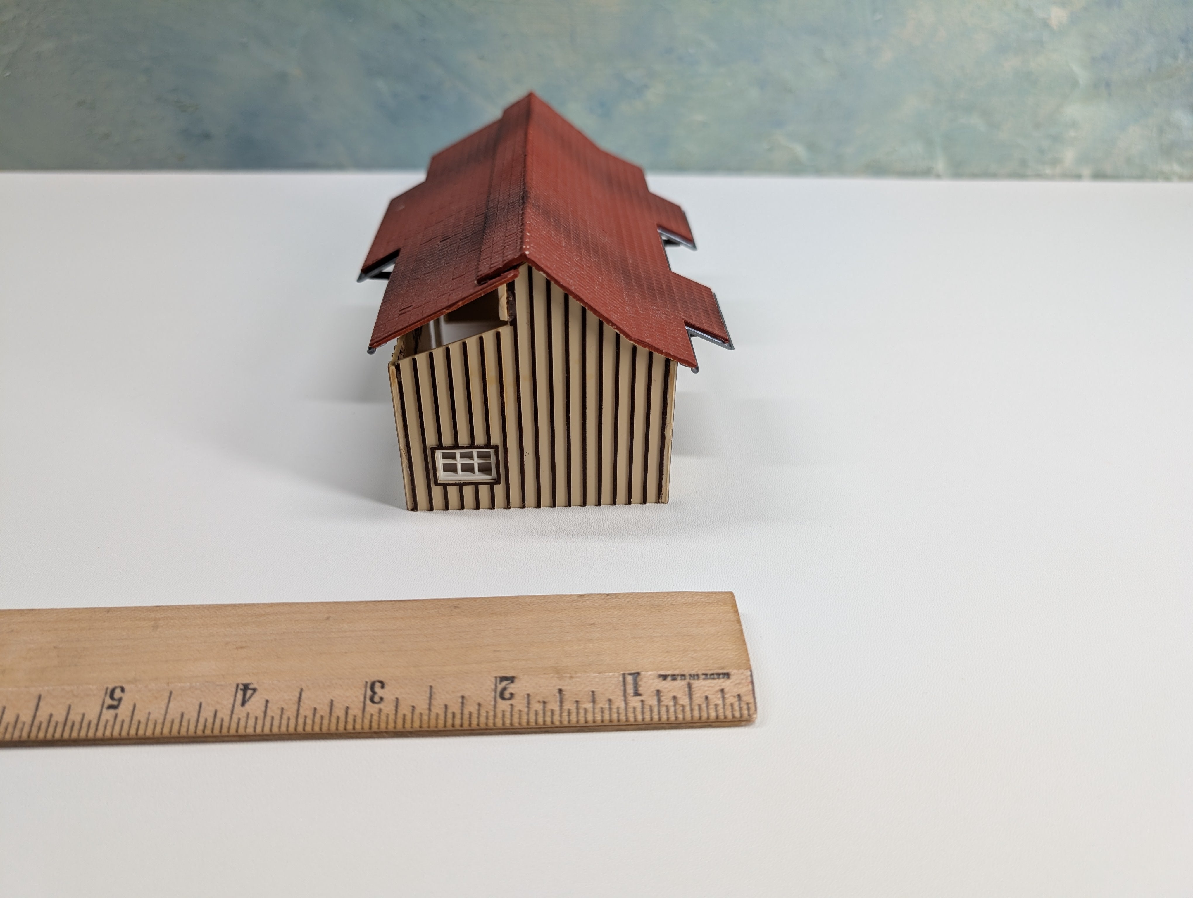USED Vollmer HO Scale Freight Shed, Freight Station