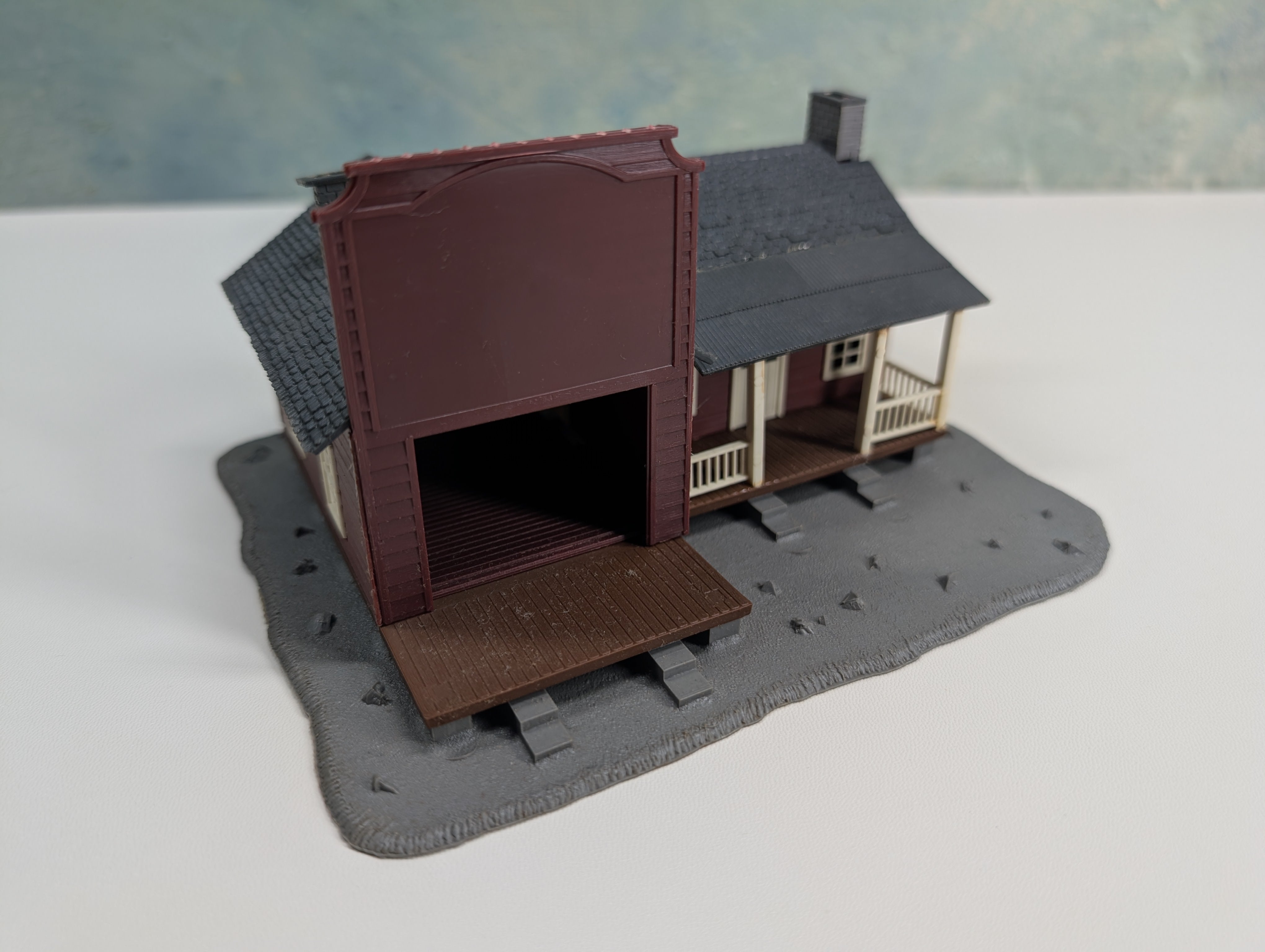 USED Pola HO Scale Old Time Shop, Old Time Business, Storefront