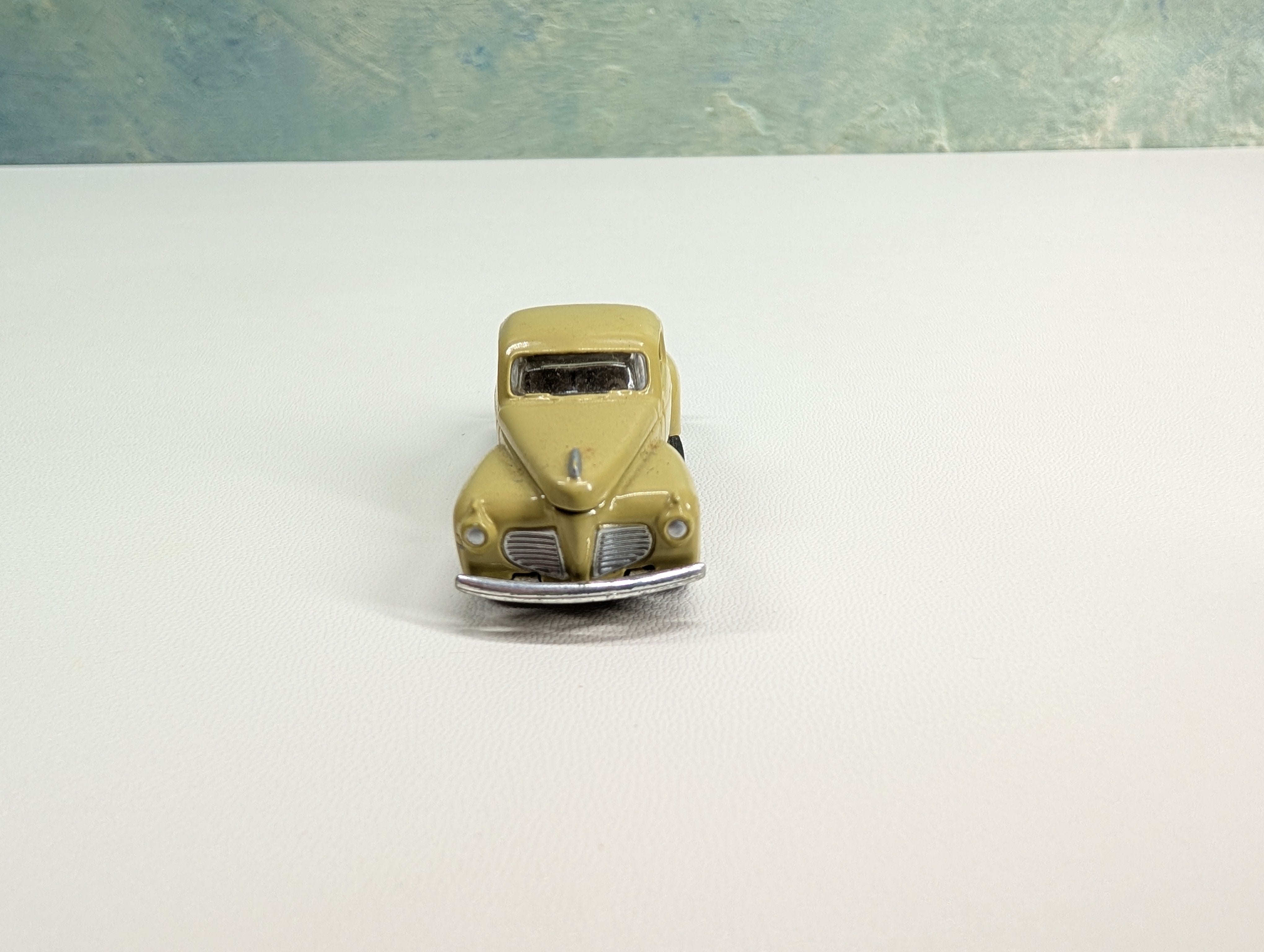 USED Classic Metal Works HO Scale 1941 Plymouth Hardtop
