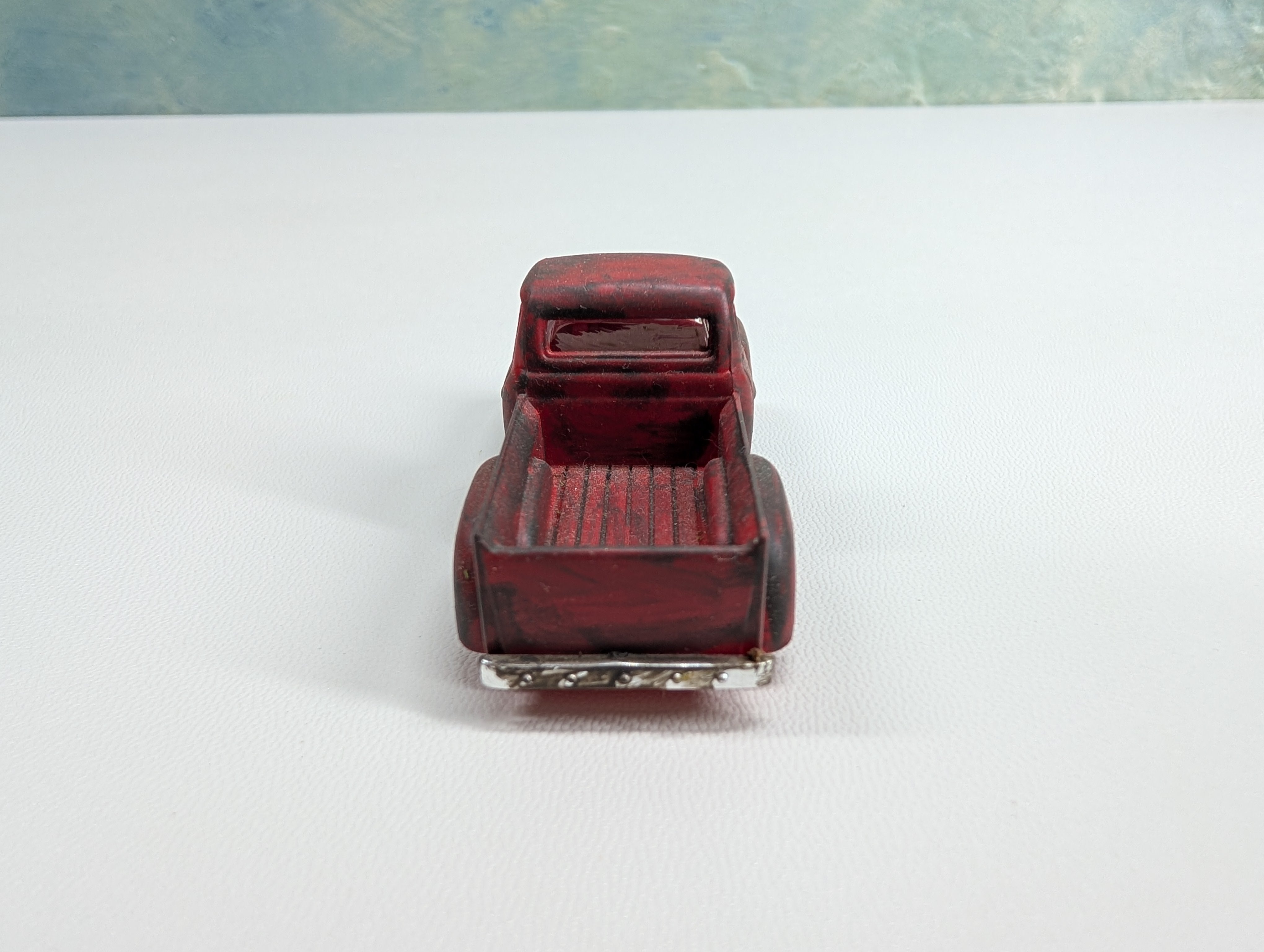 USED HO Scale Red Pick-Up Truck