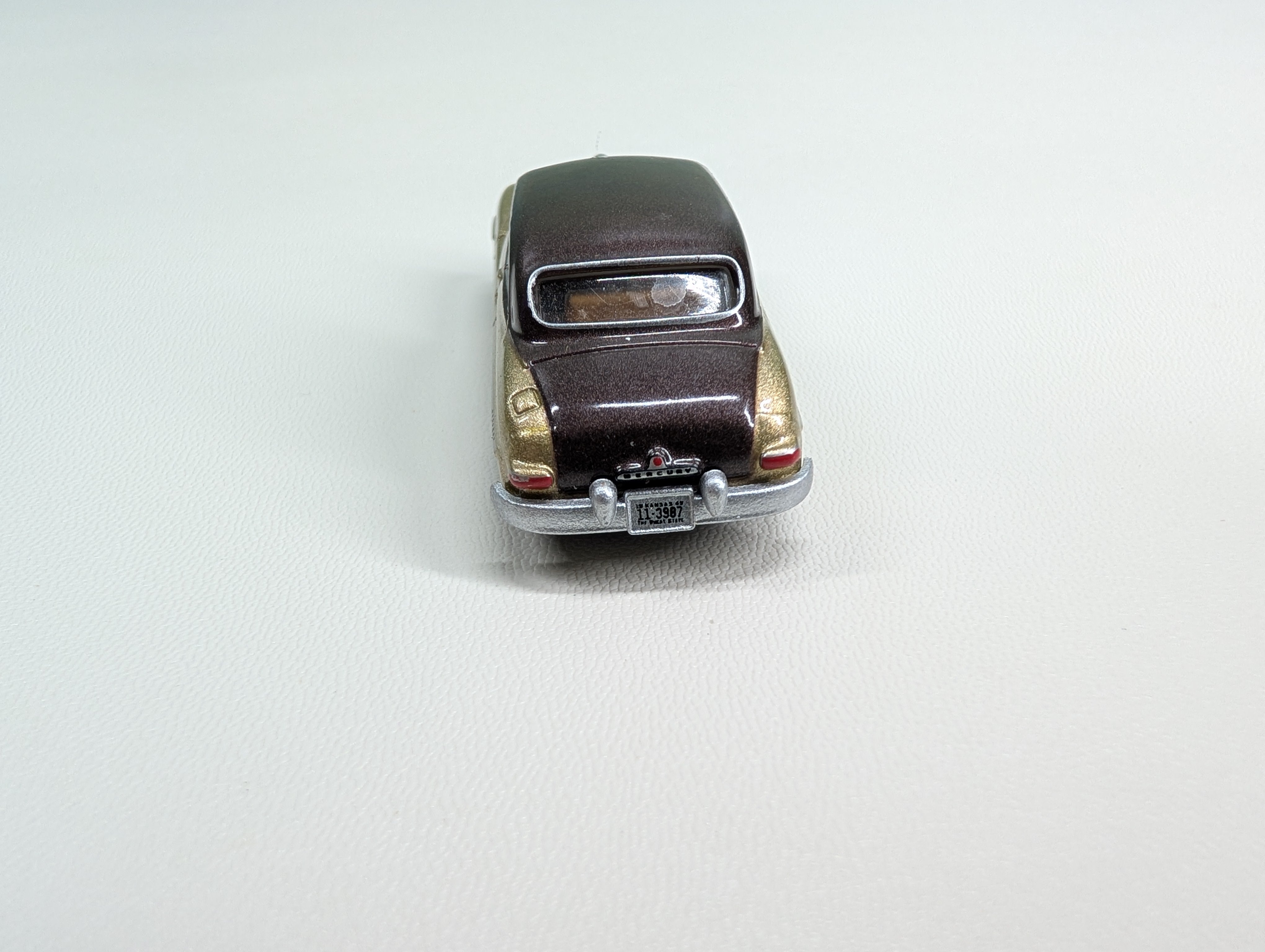 USED Oxford Diecast HO Scale 1949 Mercury Tan / Haiti Beige