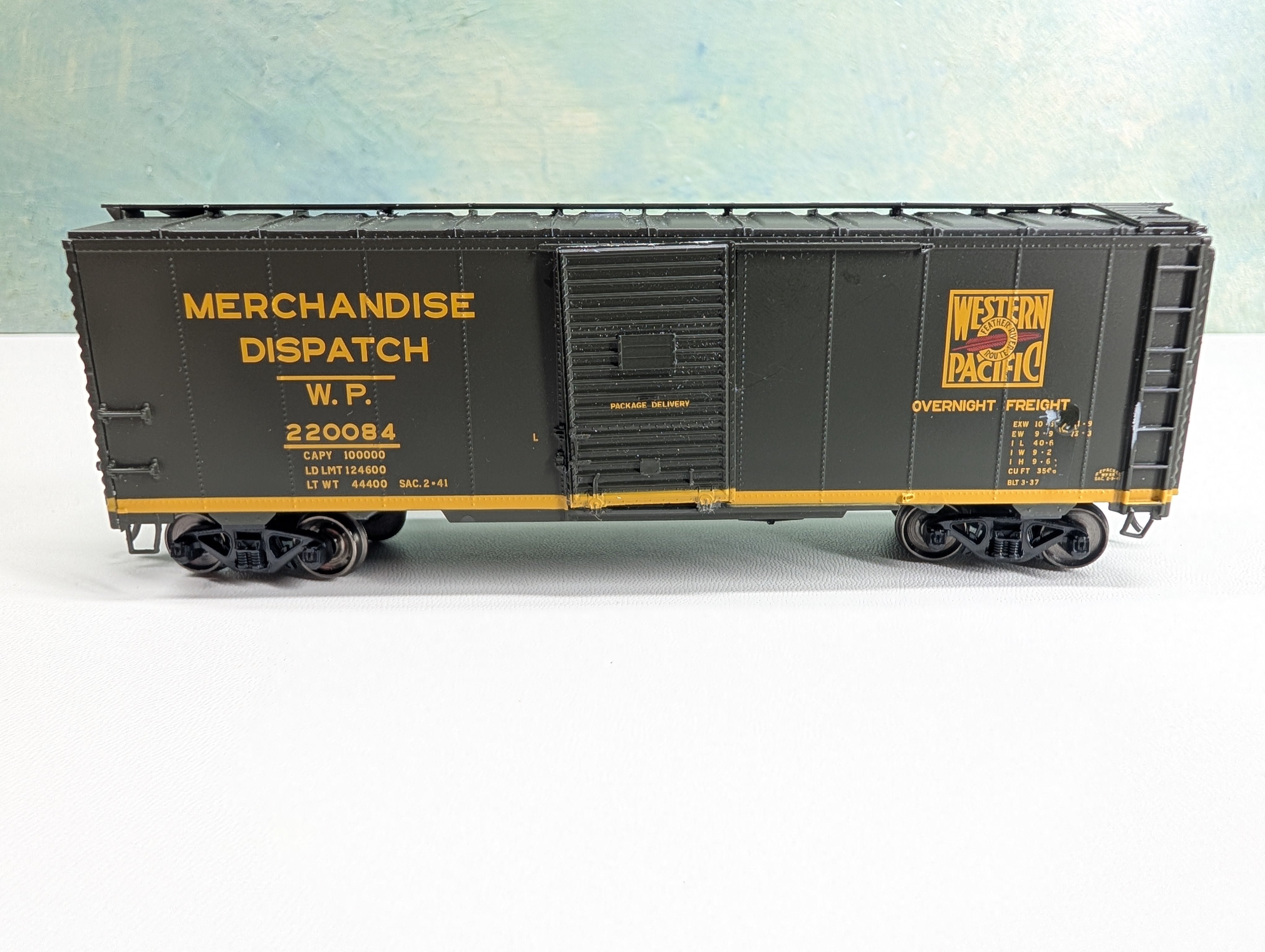 USED Atlas Trainman 20006261 HO Scale 1937 AAR 40' Box Car Western Pacific WP #220084 Metal Wheels